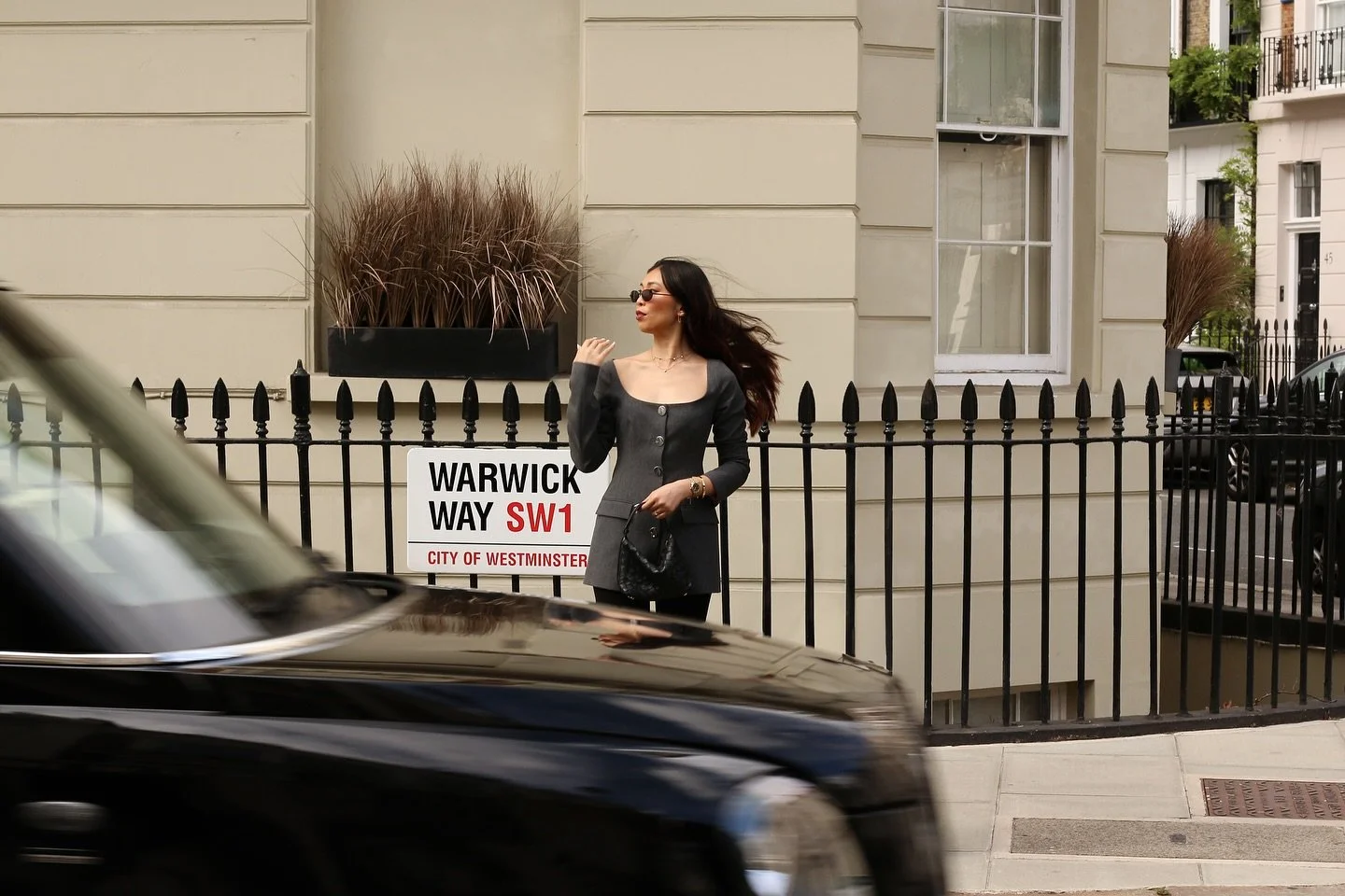 &ldquo;Taxi!&rdquo; 🚖 @wenyiteong @oliviaburtonlondon 

If you know me, you&rsquo;ll know how much I squealed with joy when I got this shot! 

Olivia Burton x Eve Pecak &amp; Friends
📷 @studiotaggy