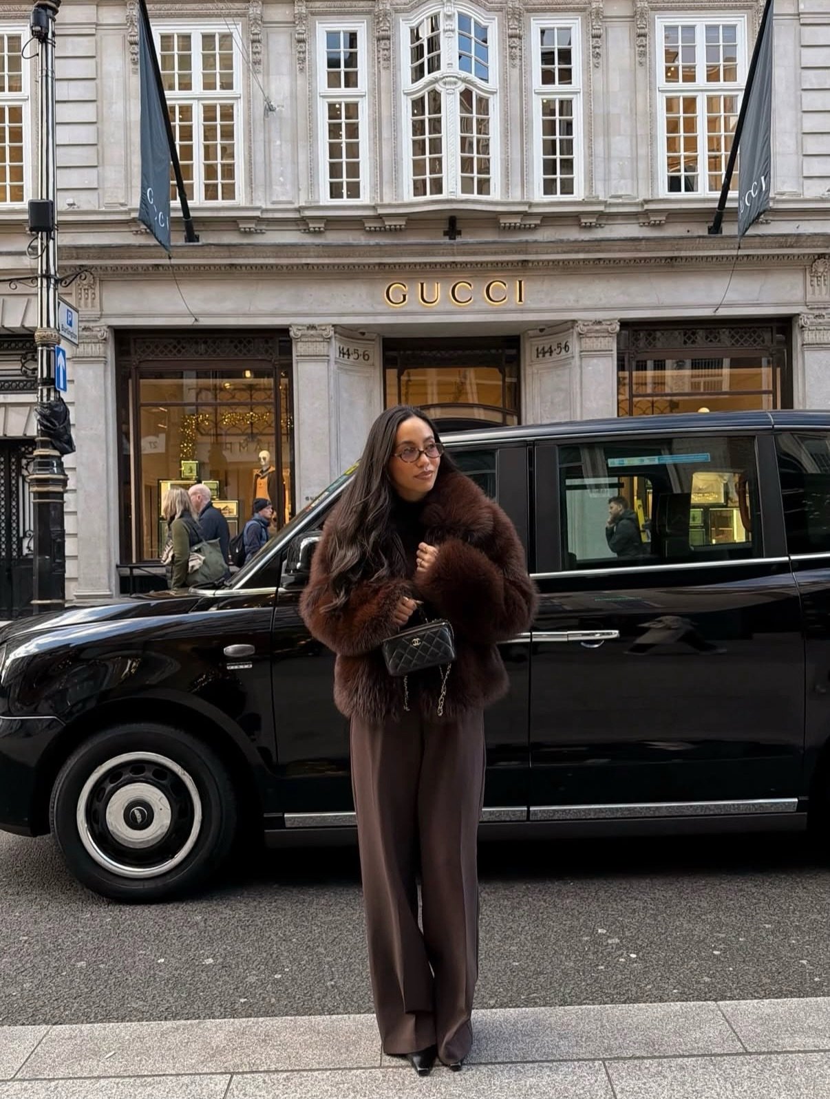 Baby it&rsquo;s cold in London and we&rsquo;re wrapped up in fur ❄️ 

&hellip;faux of course