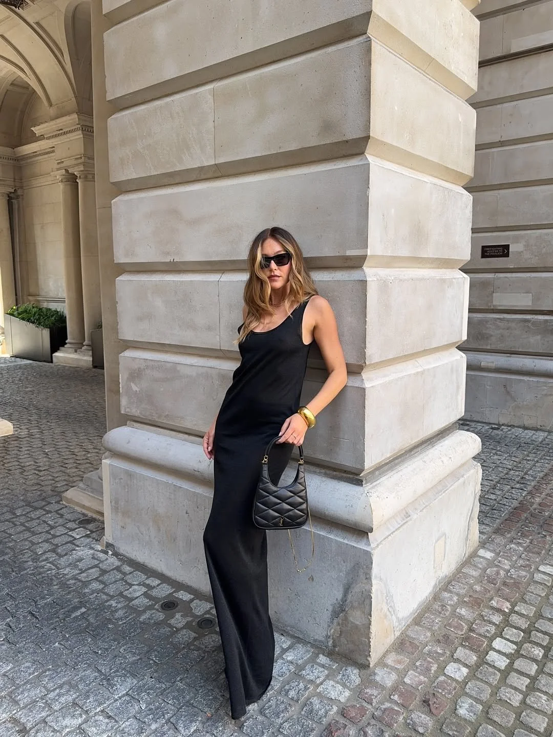 Mytheresa AD  |  iPhone