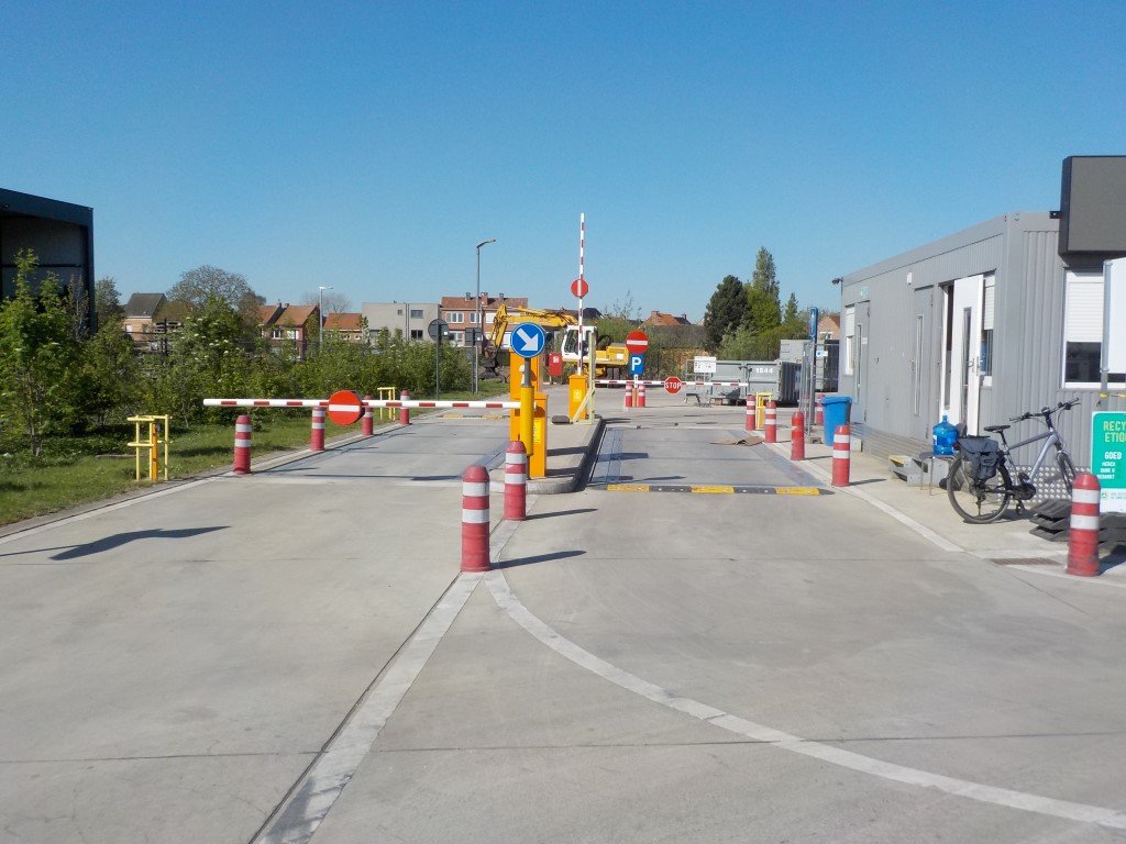 Sint-Niklaas / Nieuwkerken – Realisatie van het containerpark te A. De Jonghestraat