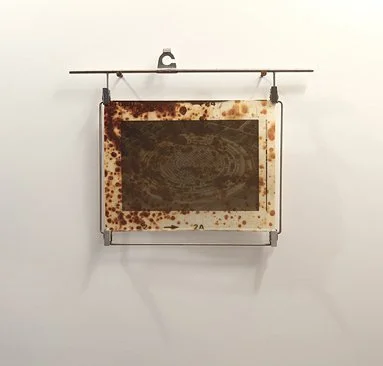 Untitled (Red Rust, negative 09.2A, Datong, 1982), Series 01.03, 2025.
16.3 x 21.4 cm.
Darkroom film negative developing frame, 425 g/m2 Saunders Waterford paper, Archival giclee print, Iron Oxide and Random materials, Wax, Rusty Nails.