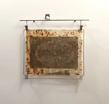Untitled (Red Rust, negative 13.32, Guangzhou, 1982), Series 01.05, 2025.
20.3 x 24.8 x 4 cm.
Darkroom film negative developing frame, 425 g/m2 Saunders Waterford paper, Archival giclee print, Iron Oxide and Random materials, Wax, Rusty Nails.