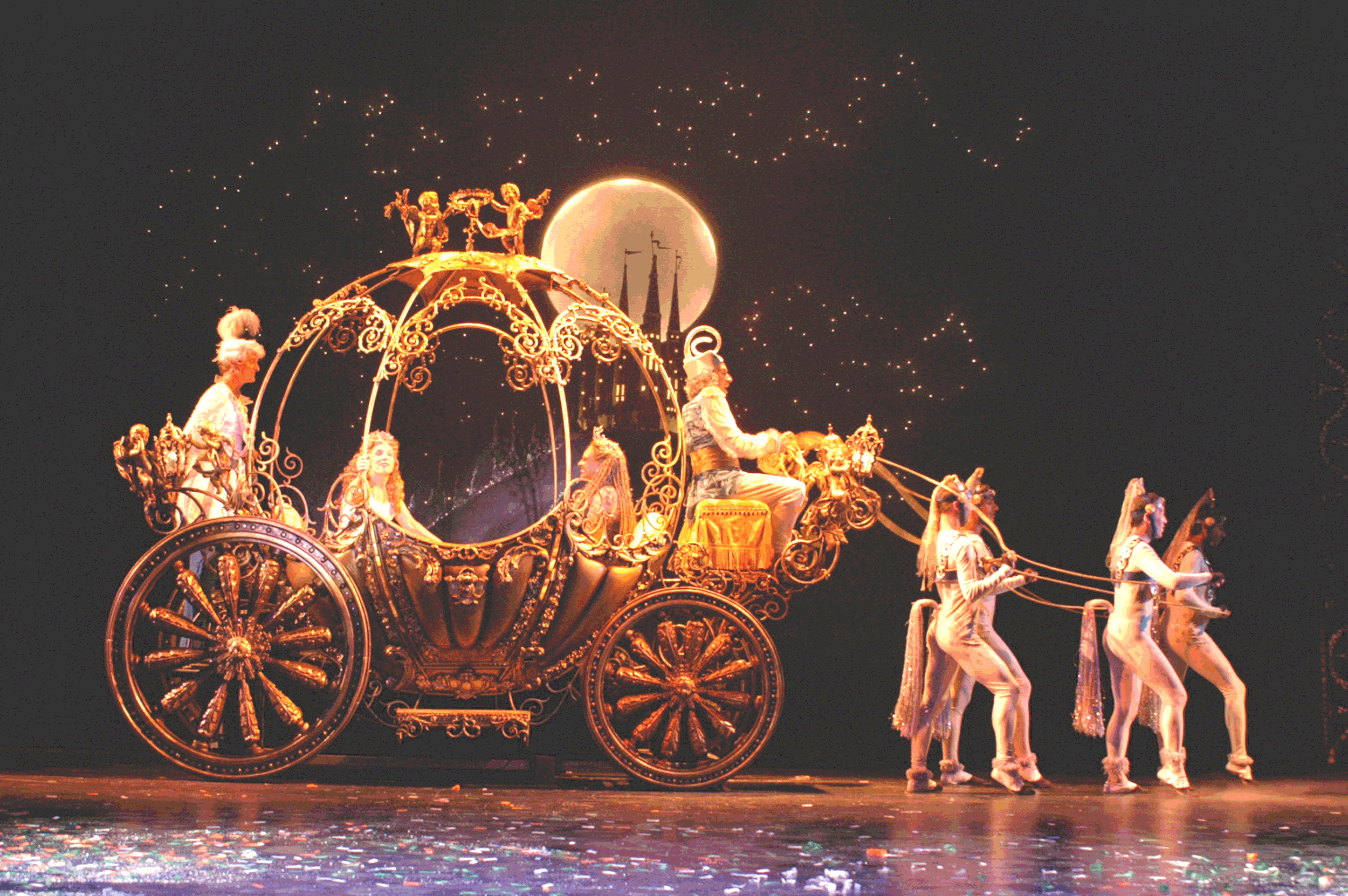 Cinderella--The-Fairy-Godmother-in-the-magic-pumpkin-carriag.gif