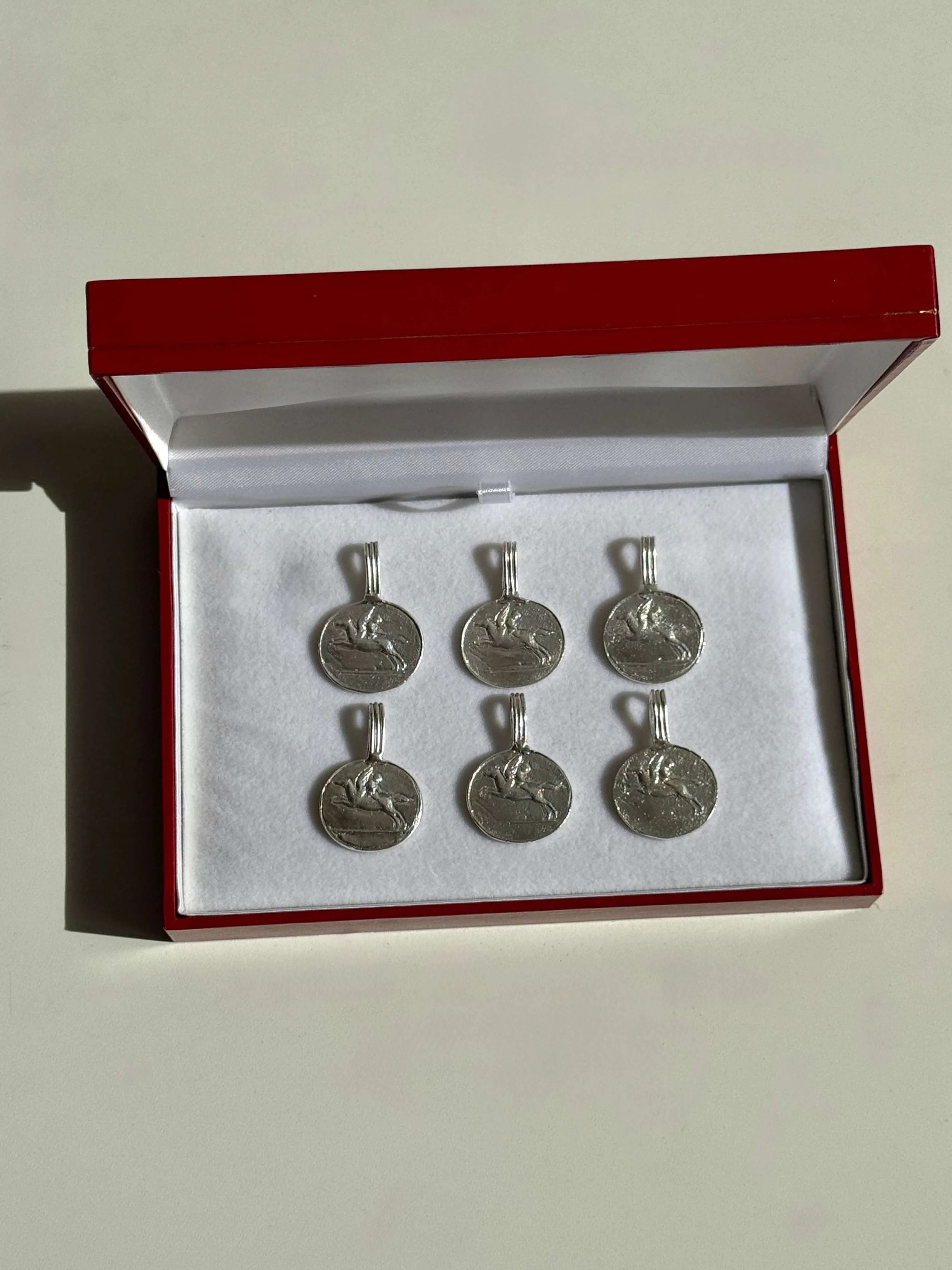 pegaso amuleto eros python barcelona mitologia griega joyas (1).jpg