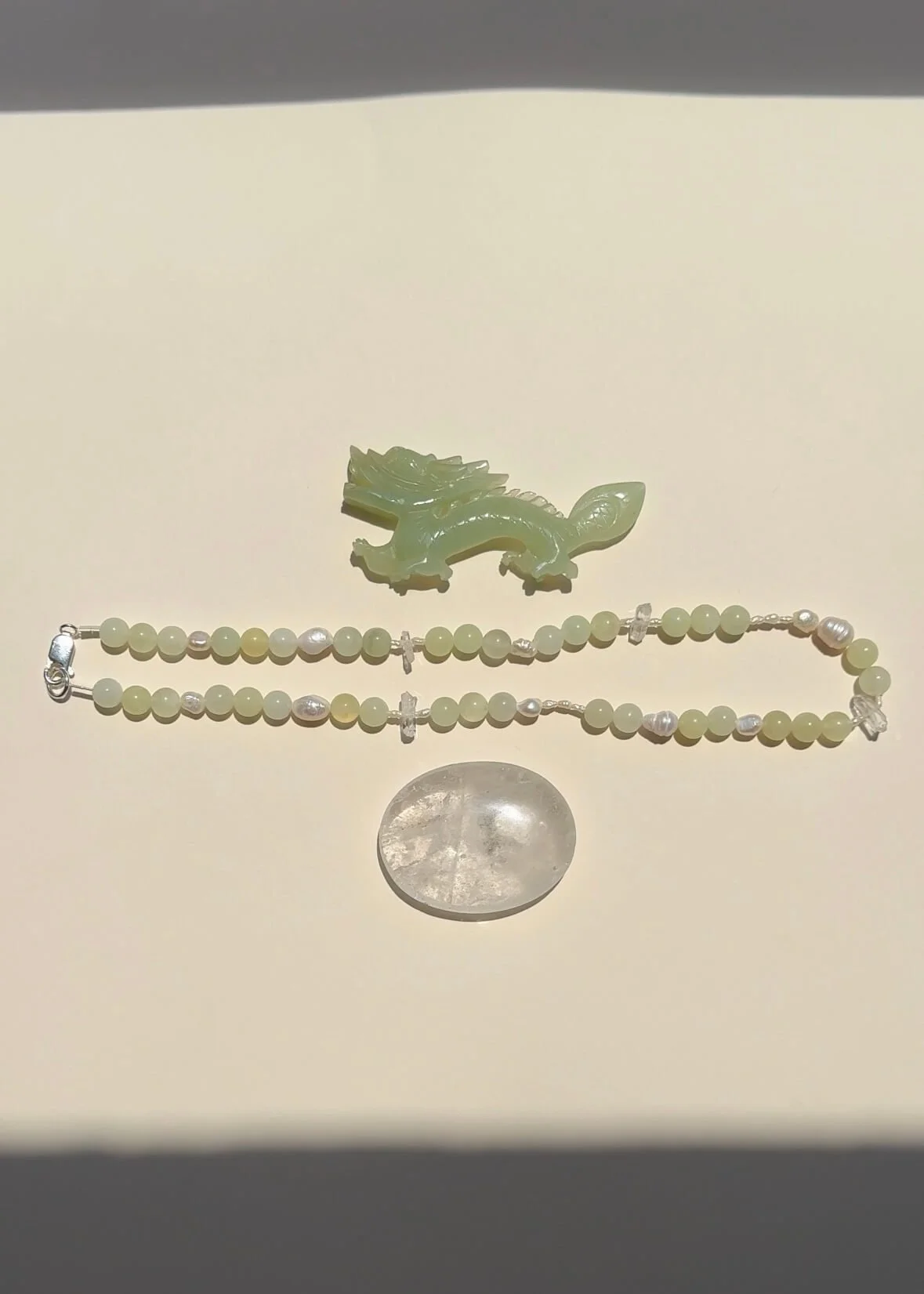 Ninfa amuleto eros python jade perlas cuarzo.jpg