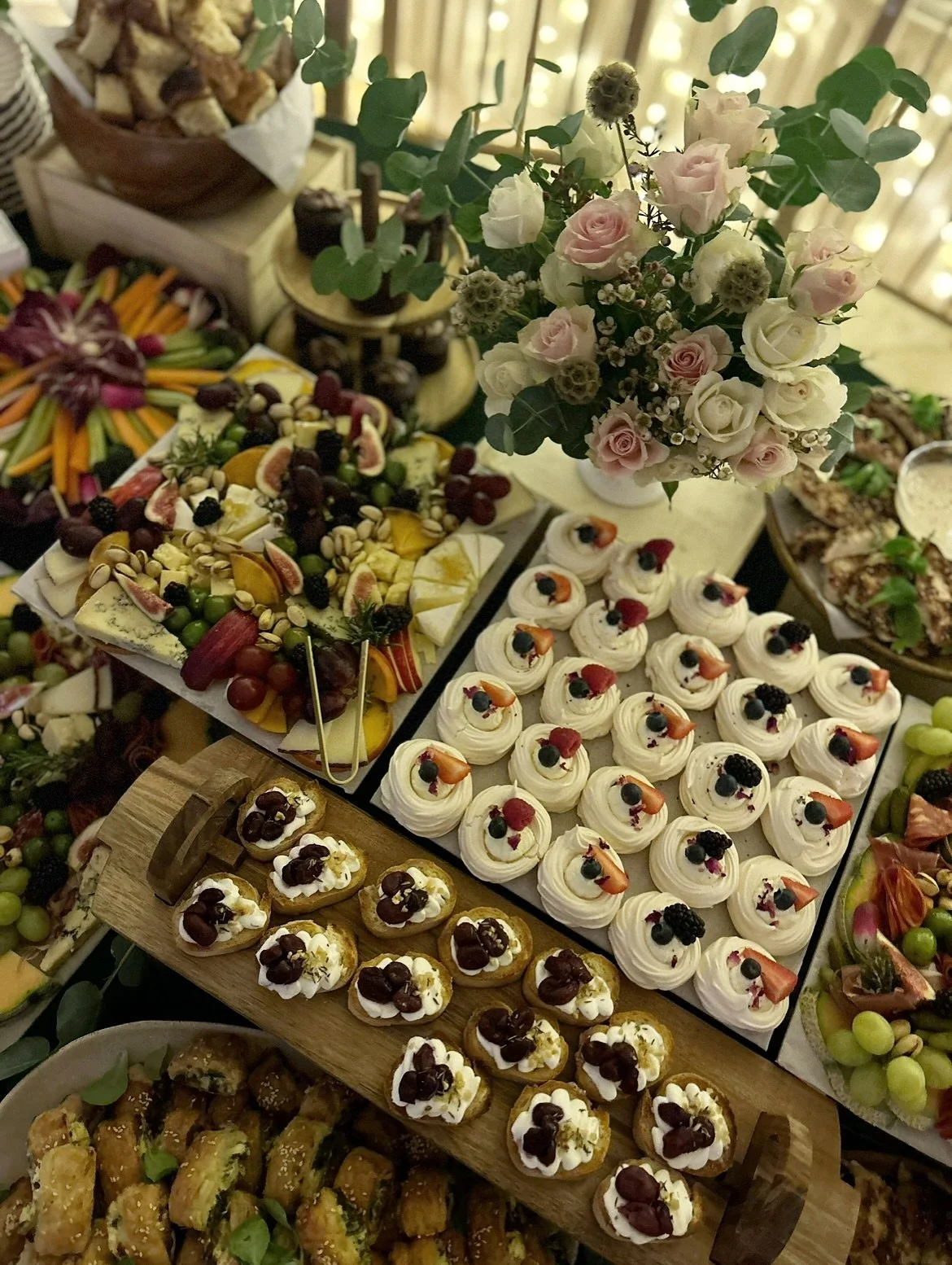 Canap&eacute; workshop 🍇🥖🧀

Join us on the 27th November from 6.30-9 for our canap&eacute; workshop in collaboration with @sussexladies_  here we will learn how to make some foolproof canap&eacute;s for the festive season along with drinks and one