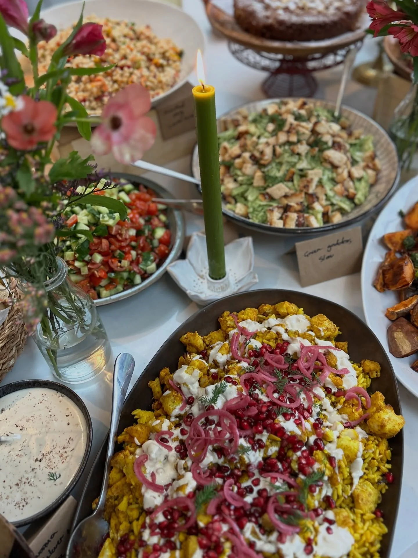This and celebrating at home 🤍

A fully vegan spread for a family engagement and we just love to be a part of it 🫶🏼 There&rsquo;s something so special and relaxed about celebrating at home that you just don&rsquo;t get in a restaurant. And just ho