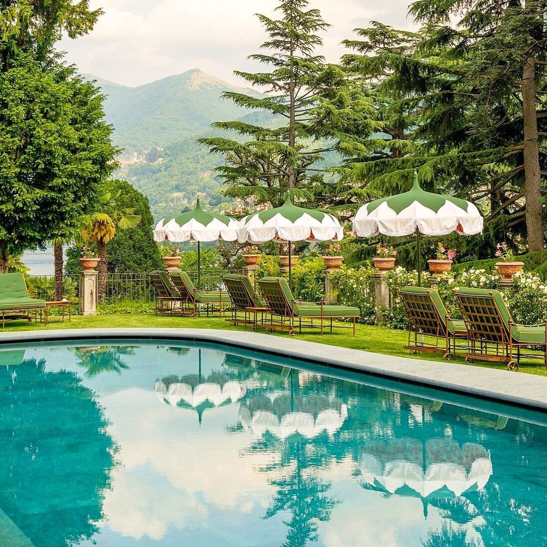 So excited for my clients heading to the stunning @passalacqualakecomo this weekend ✨