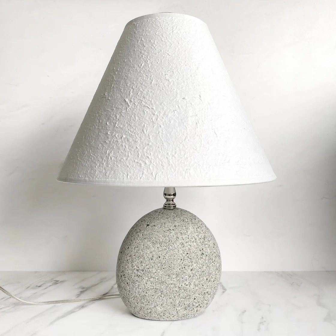 Single Stone Lamp.jpeg