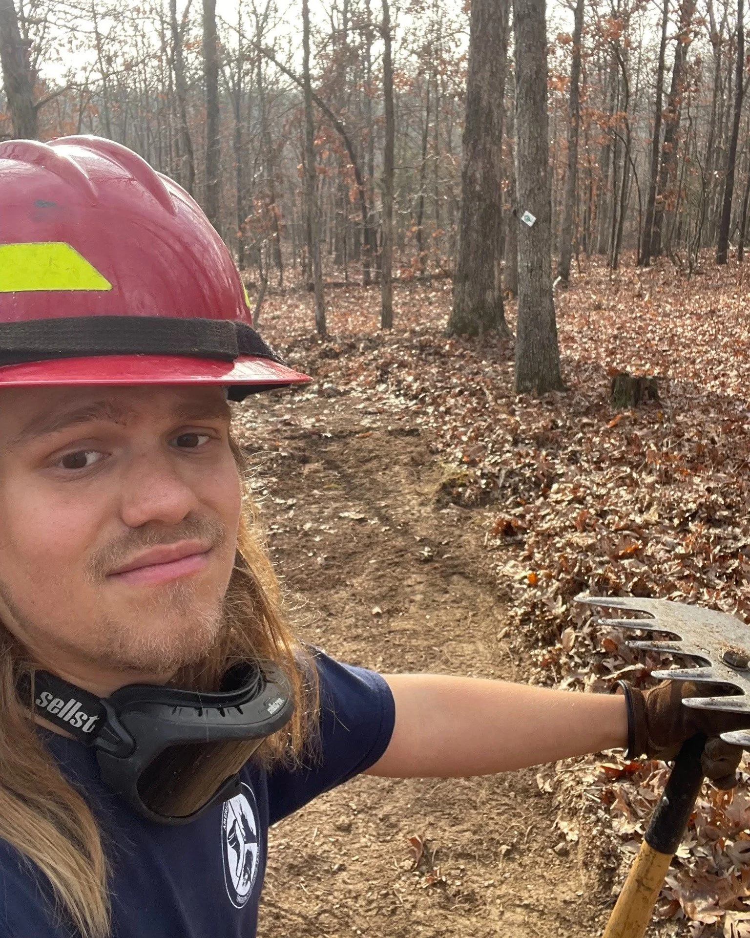 Say hello to this week's #MemberMonday, Ethan 😎

"My name is Ethan, and I am a local from south county St. Louis. Before the corps, I specialized in native plant Horticulture and worked as an intern at Shaw Nature Reserve and as a seasonal work
