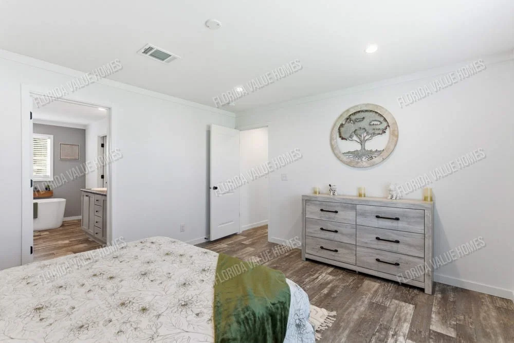 Gibbon-Tharp-239-key-largo-2856h32a1c-primary-bedroom2.jpg