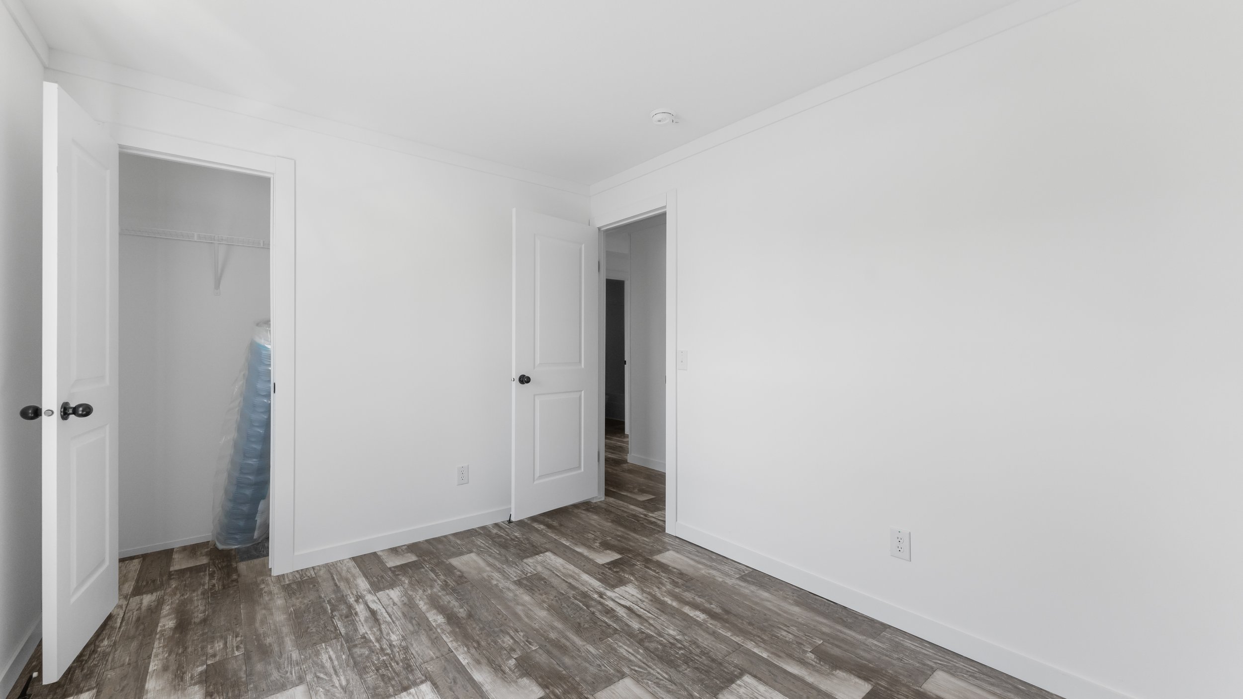 19-Bedroom 3.jpg