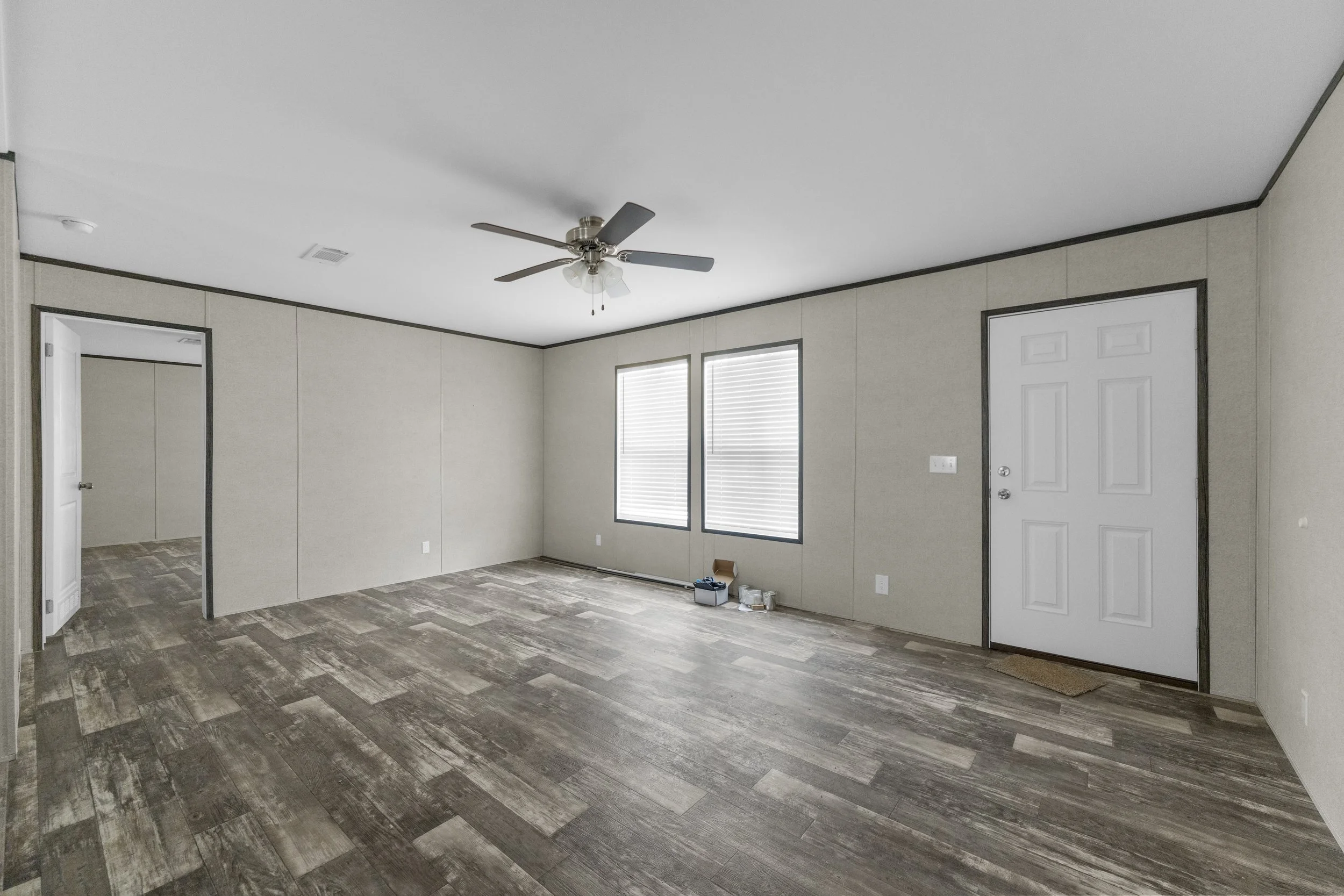 03-Foyer to Living.jpg