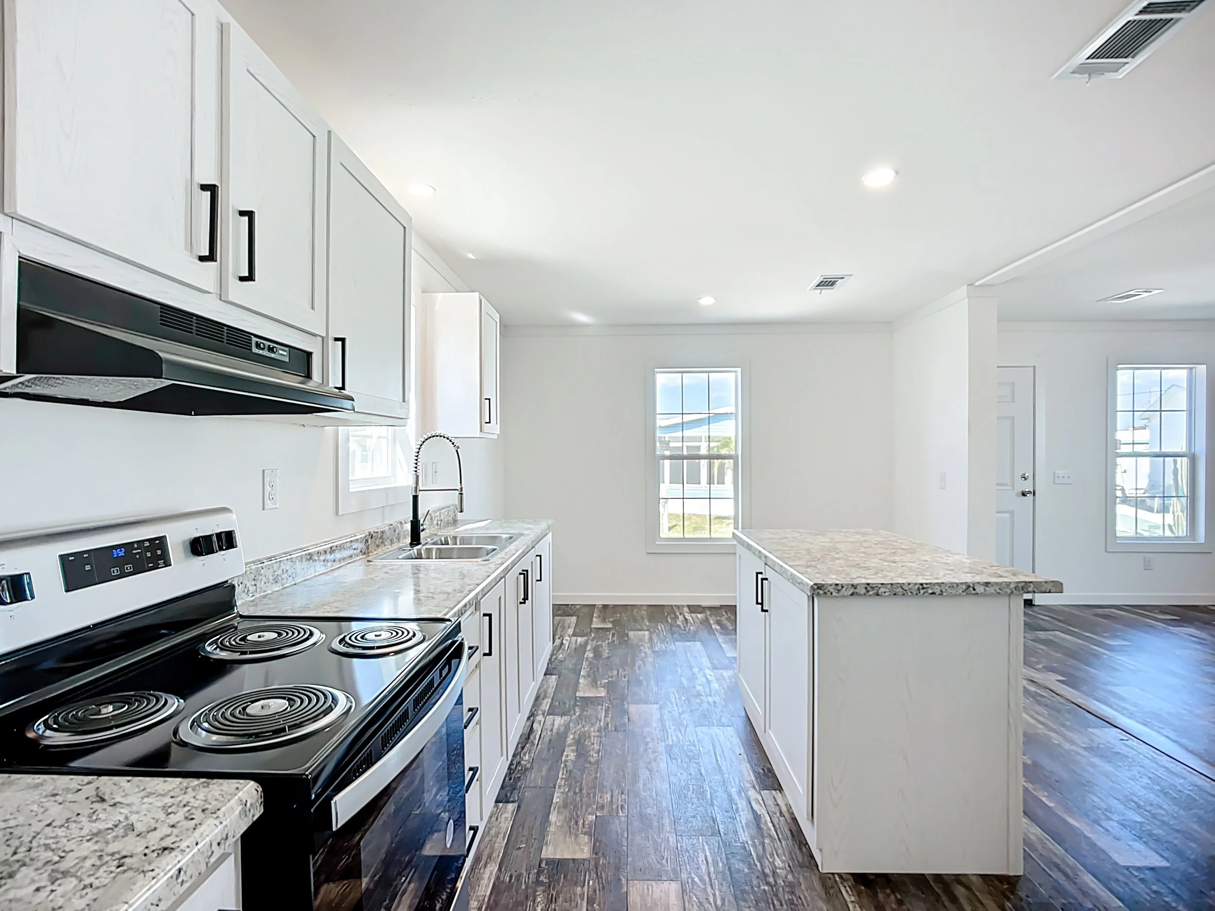 4117 10th Street Court E-26.jpg