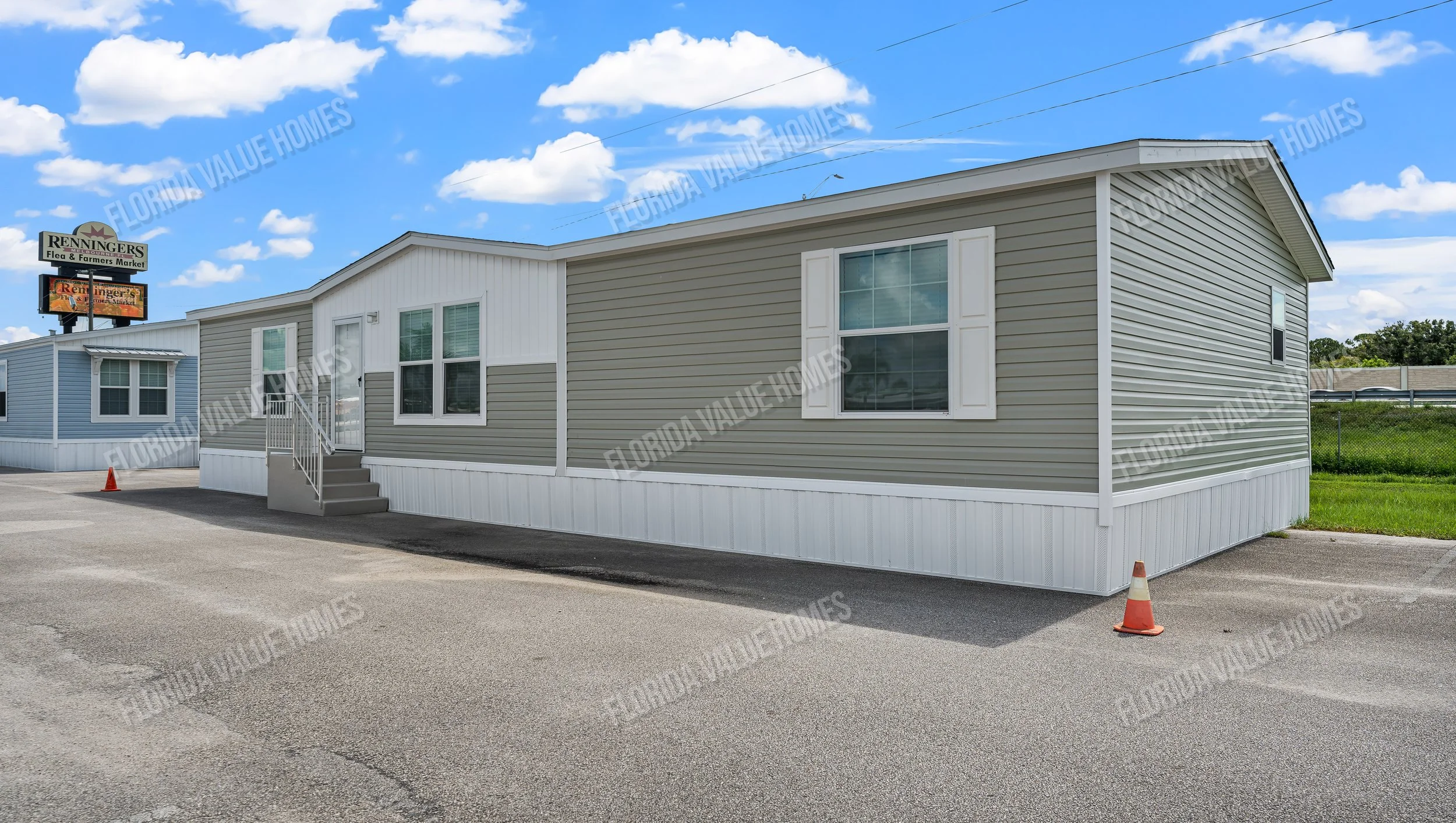 03-Exterior Front.jpg