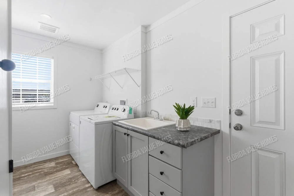 Gibbon-Tharp-239-key-largo-2856h32a1c-utility-room2.jpg