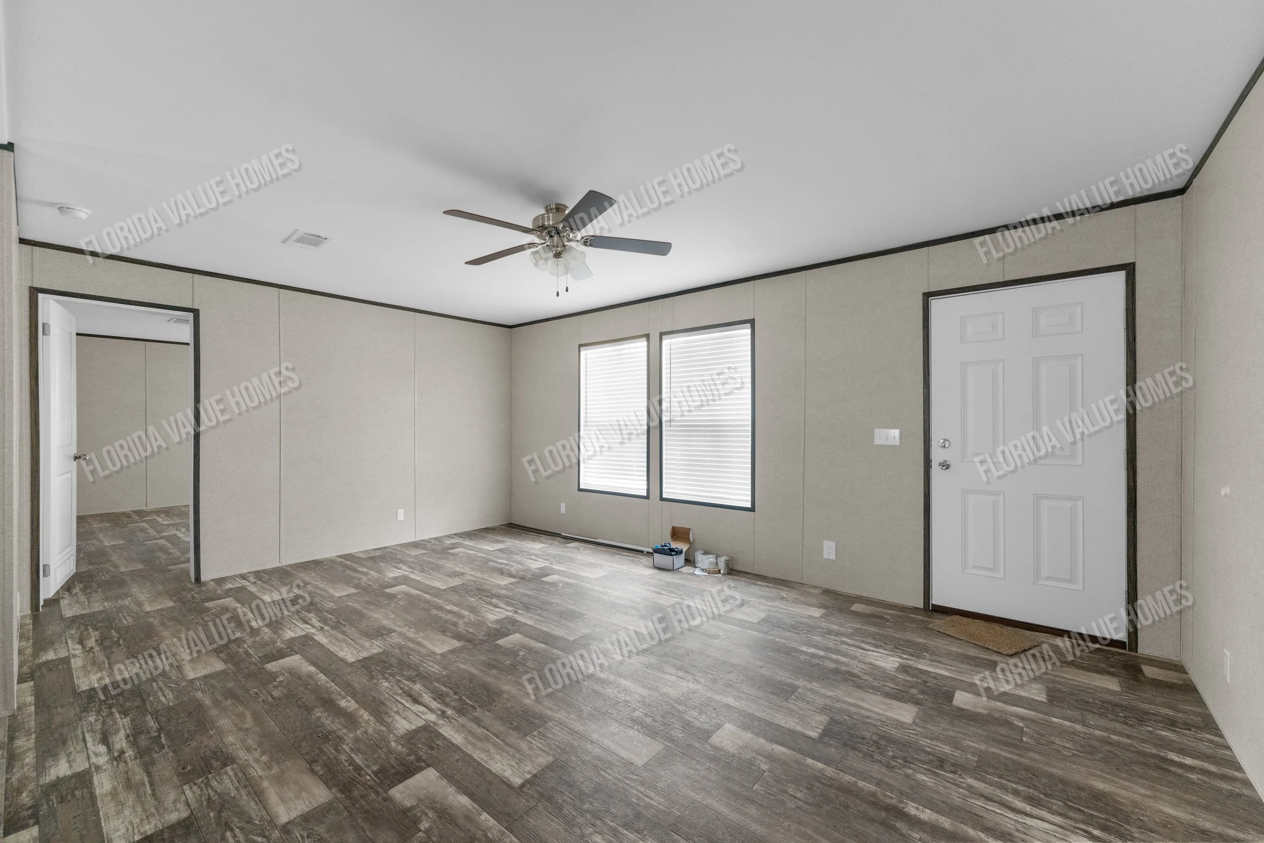 03-Foyer to Living.jpg