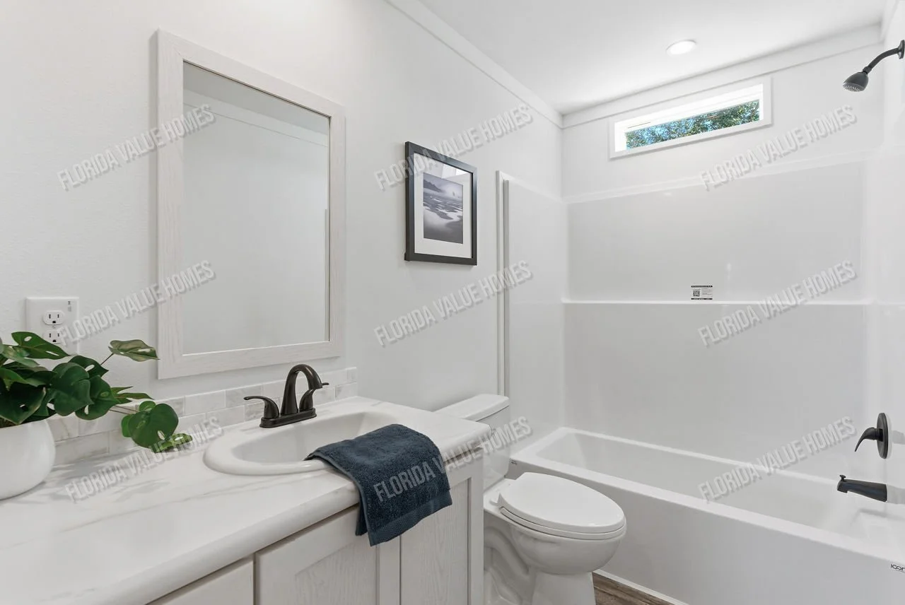 239-key-largo-2854h32g01-bath.jpg