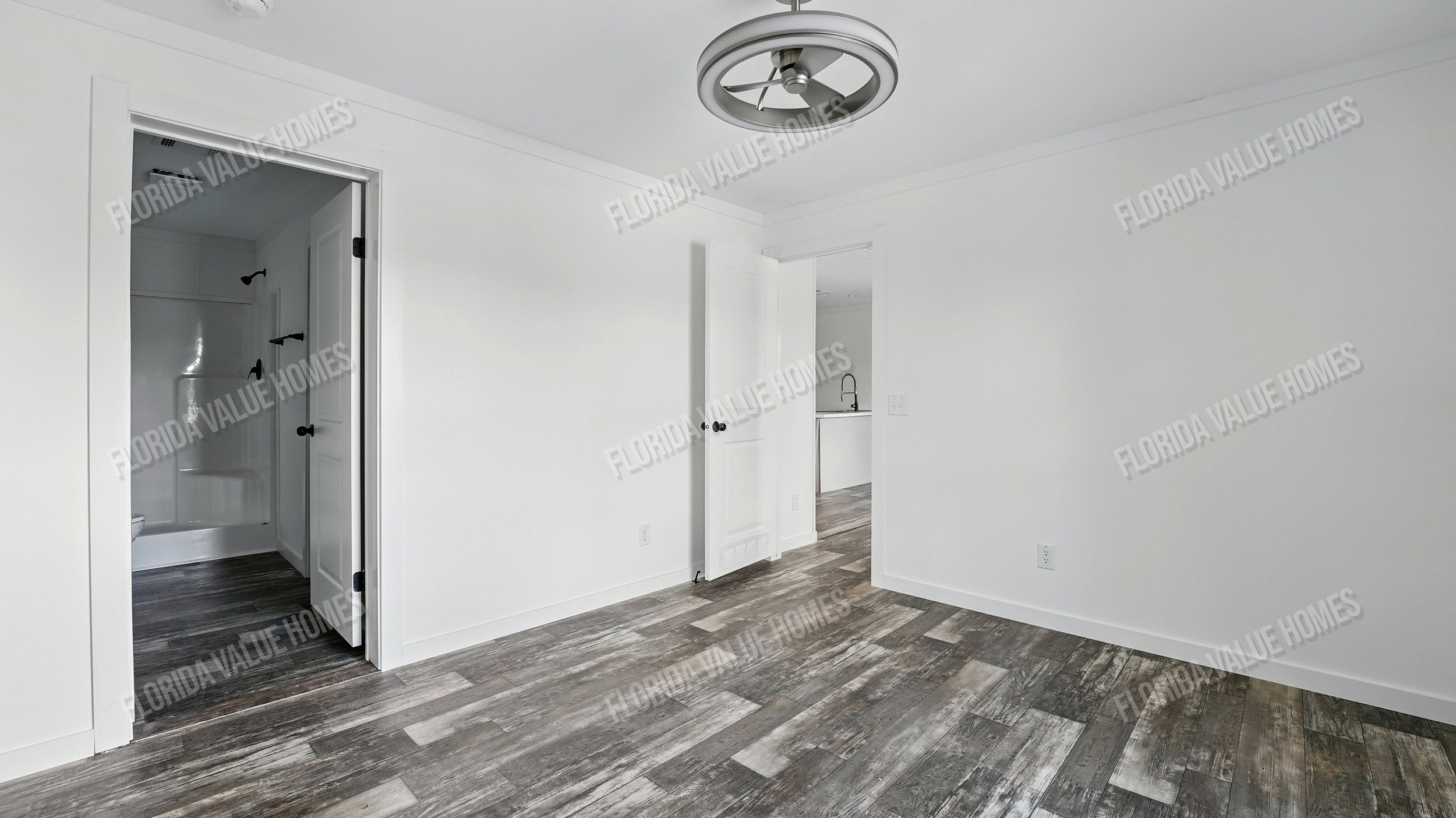 12-Master Bedroom.jpg