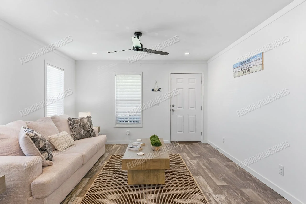 239-key-largo-2854h32g01-living-room5.jpg