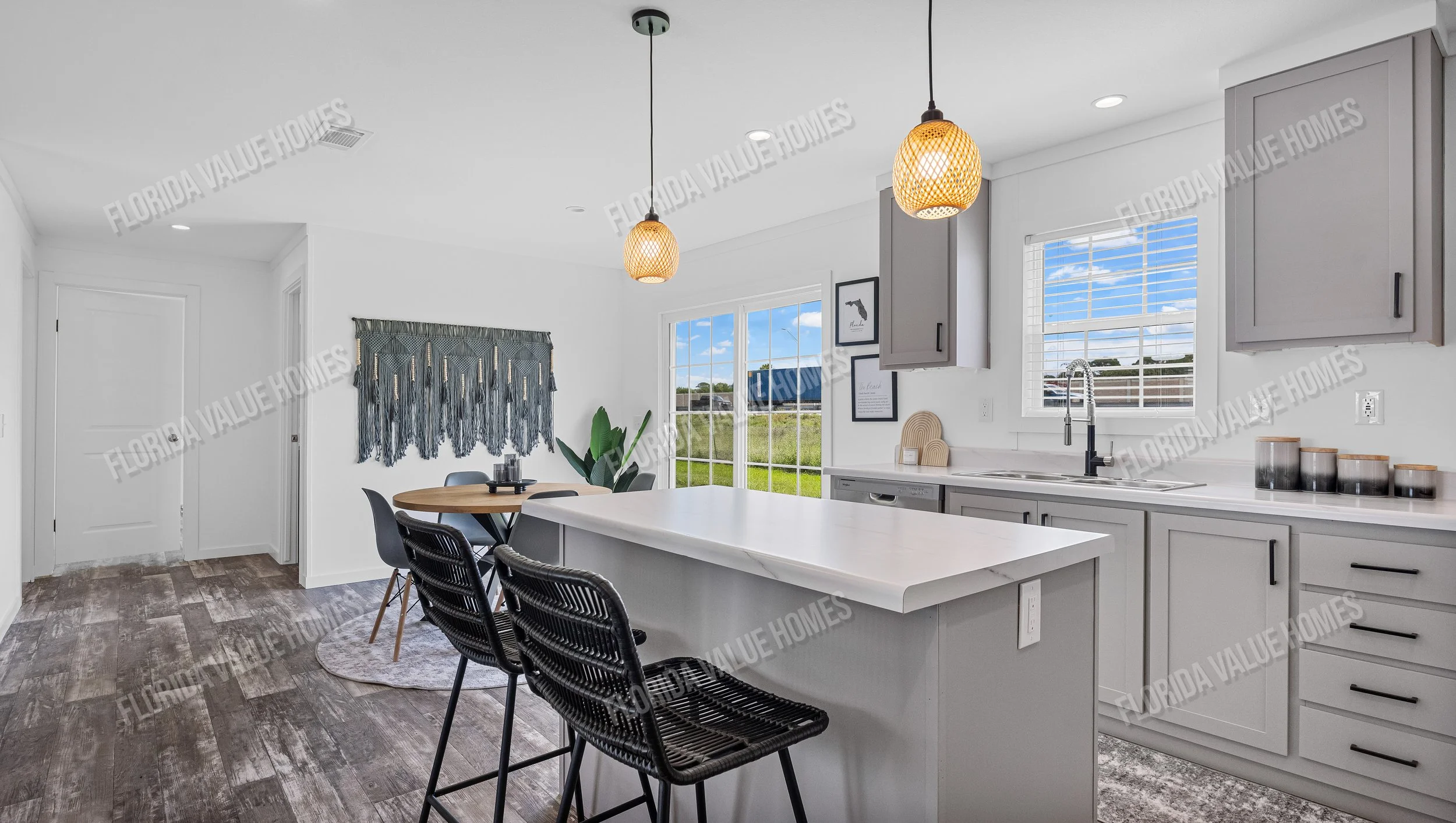 13-Breakfast Bar.jpg