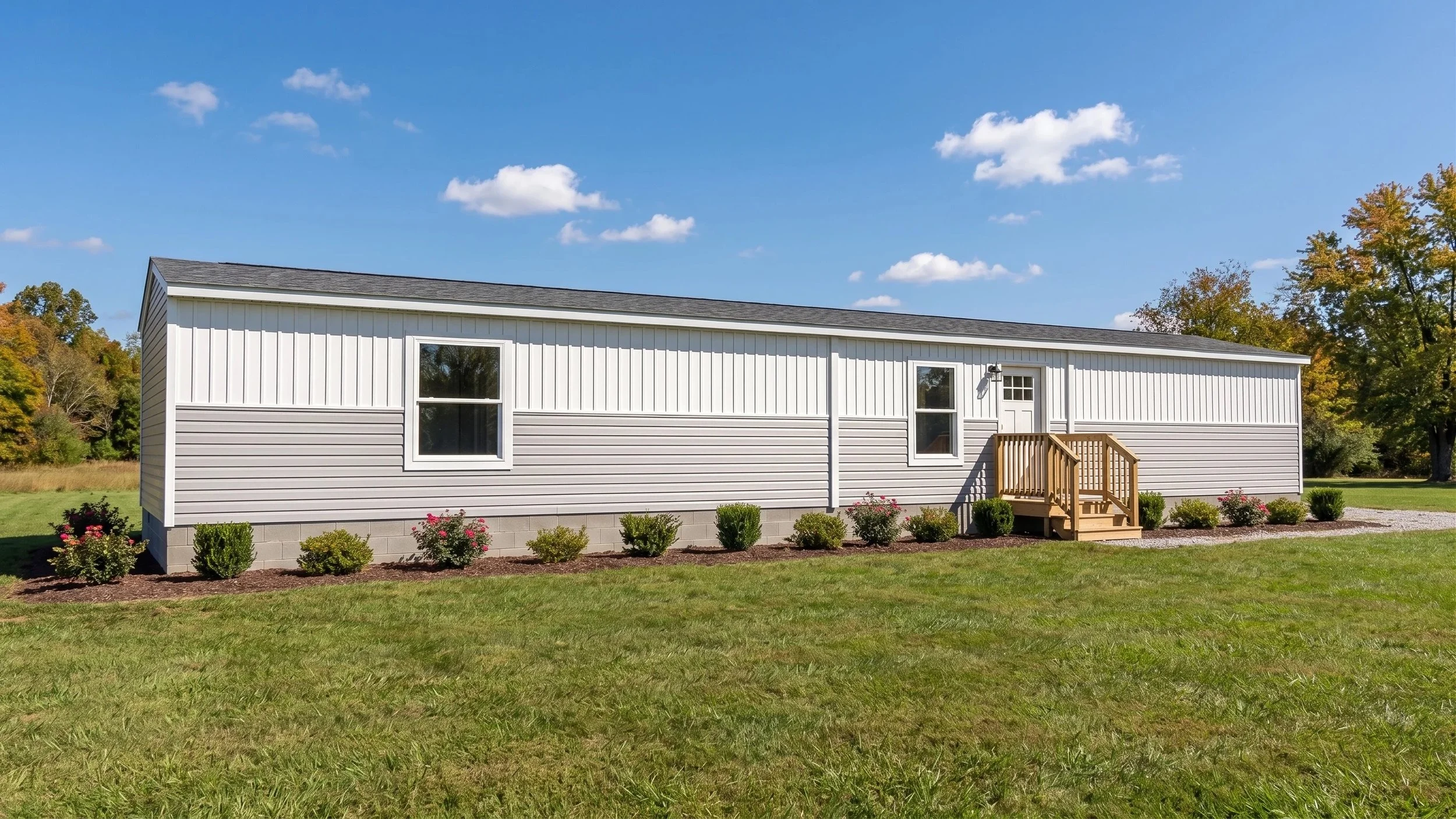 Epic 16x66 "CLARK" 3 Bed 2 Bath (990 Sq Ft)