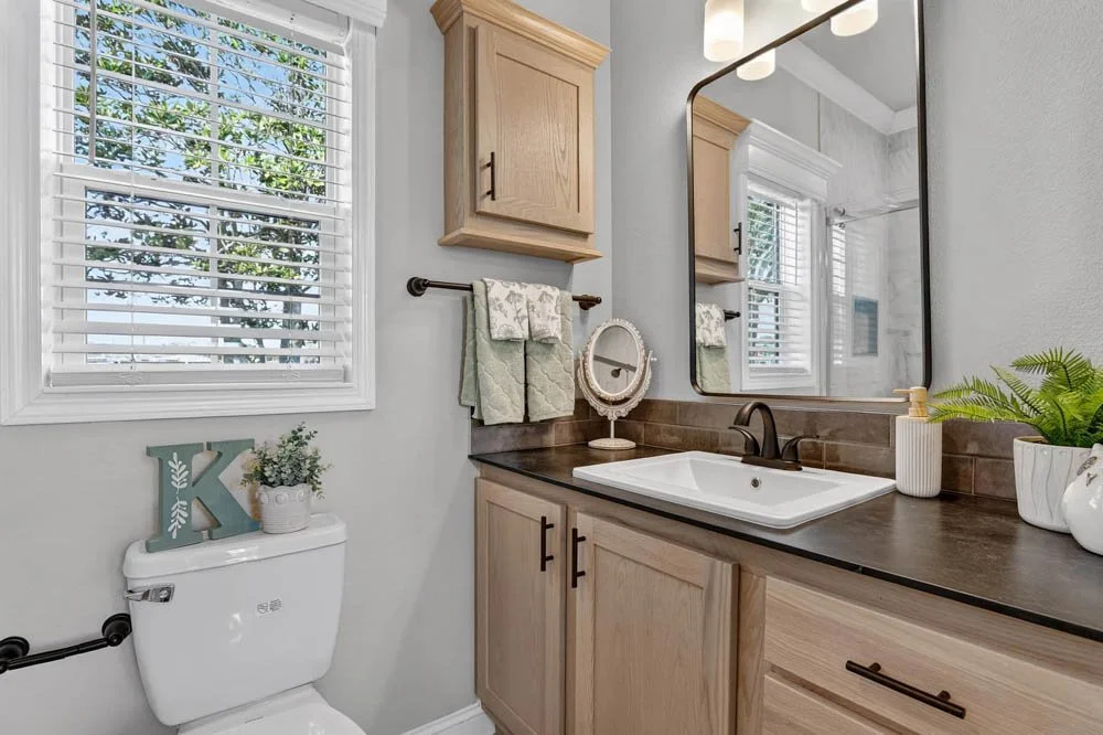 Kettner-239-palm-bay-2621c-bath-1.jpg