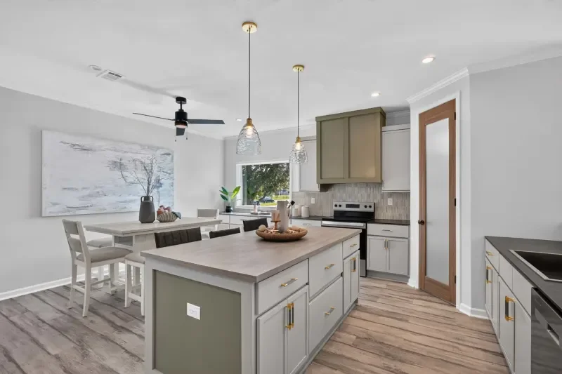 239-silver-springs-silver-spring-kitchen-2.webp