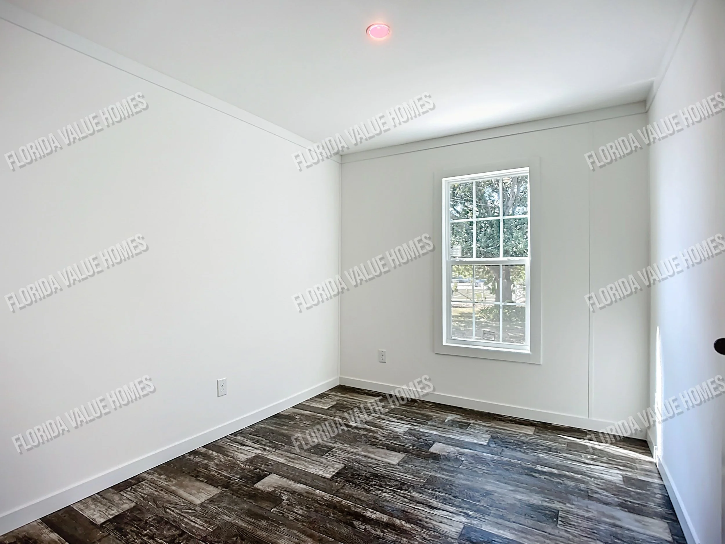 4117 10th Street Court E-30.jpg