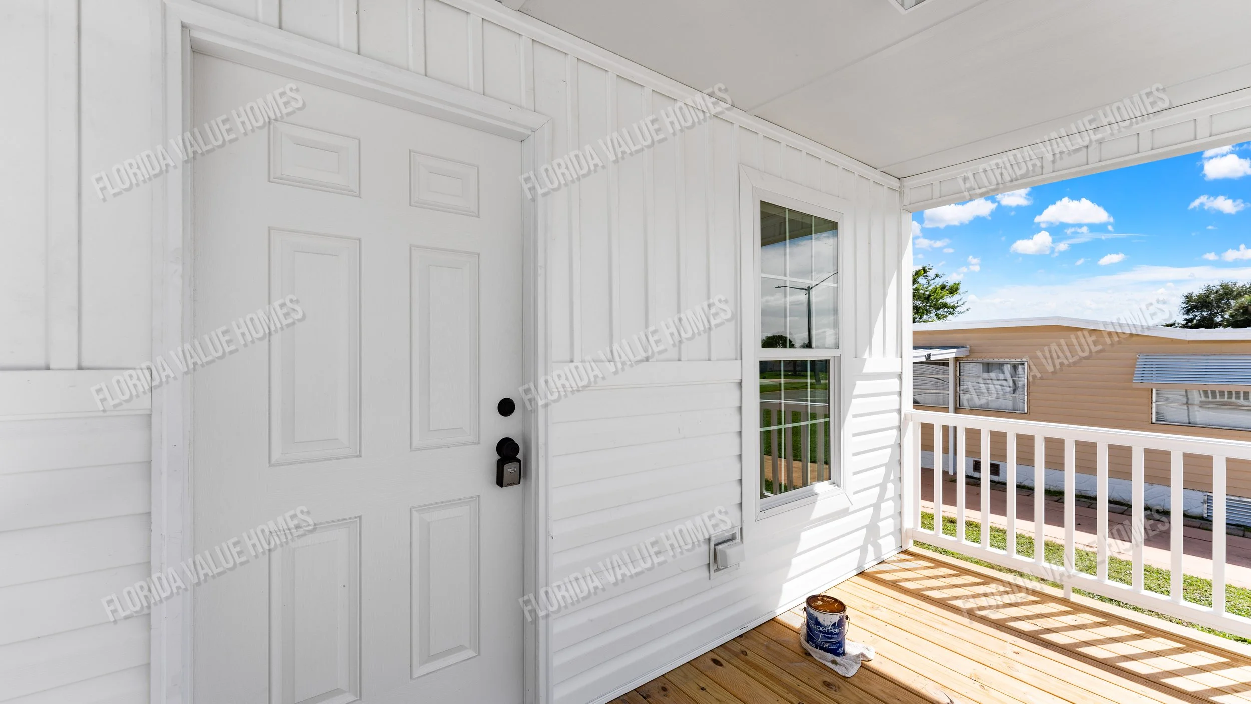 04-Exterior Front.jpg