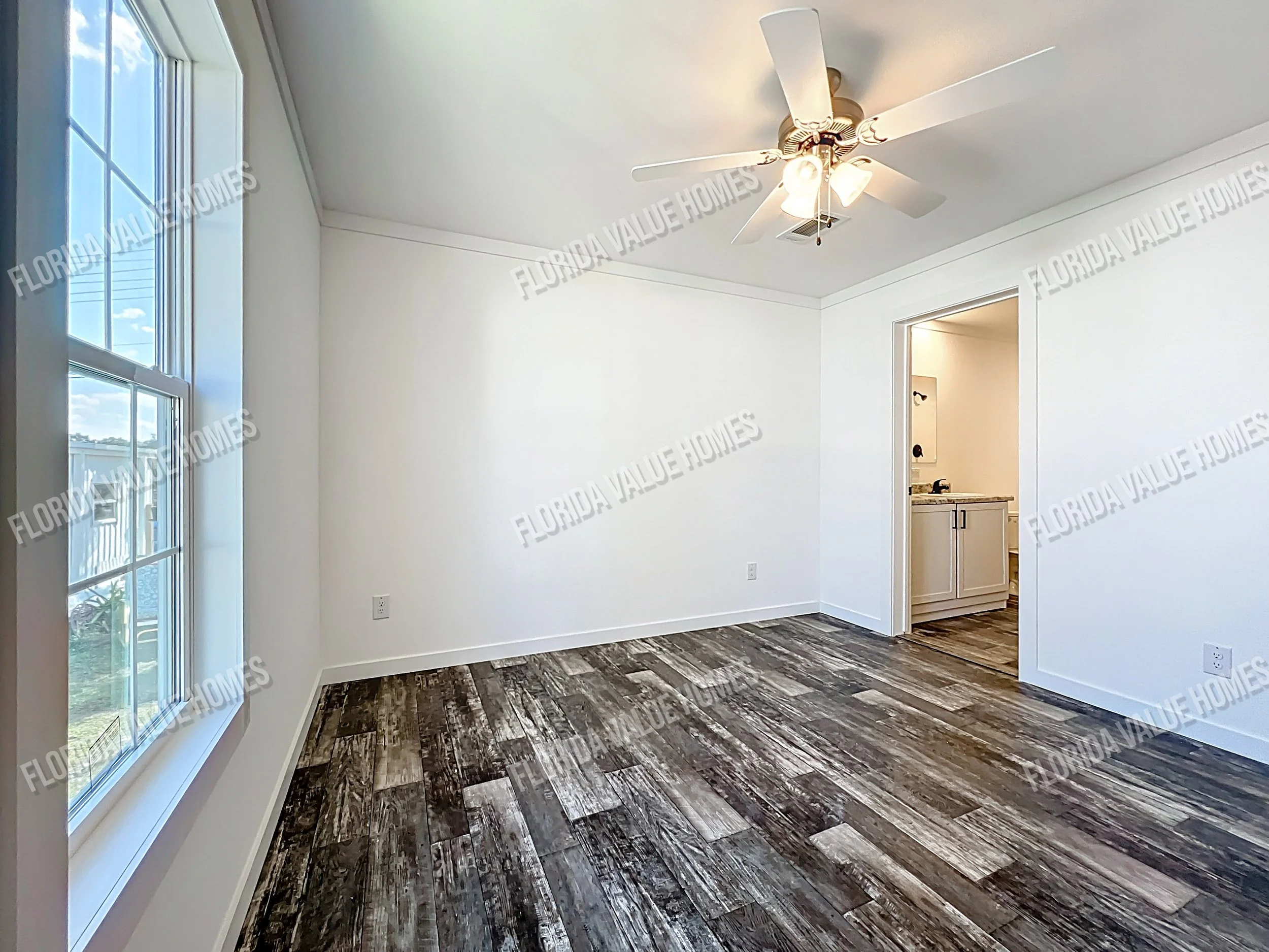 4117 10th Street Court E-35.jpg