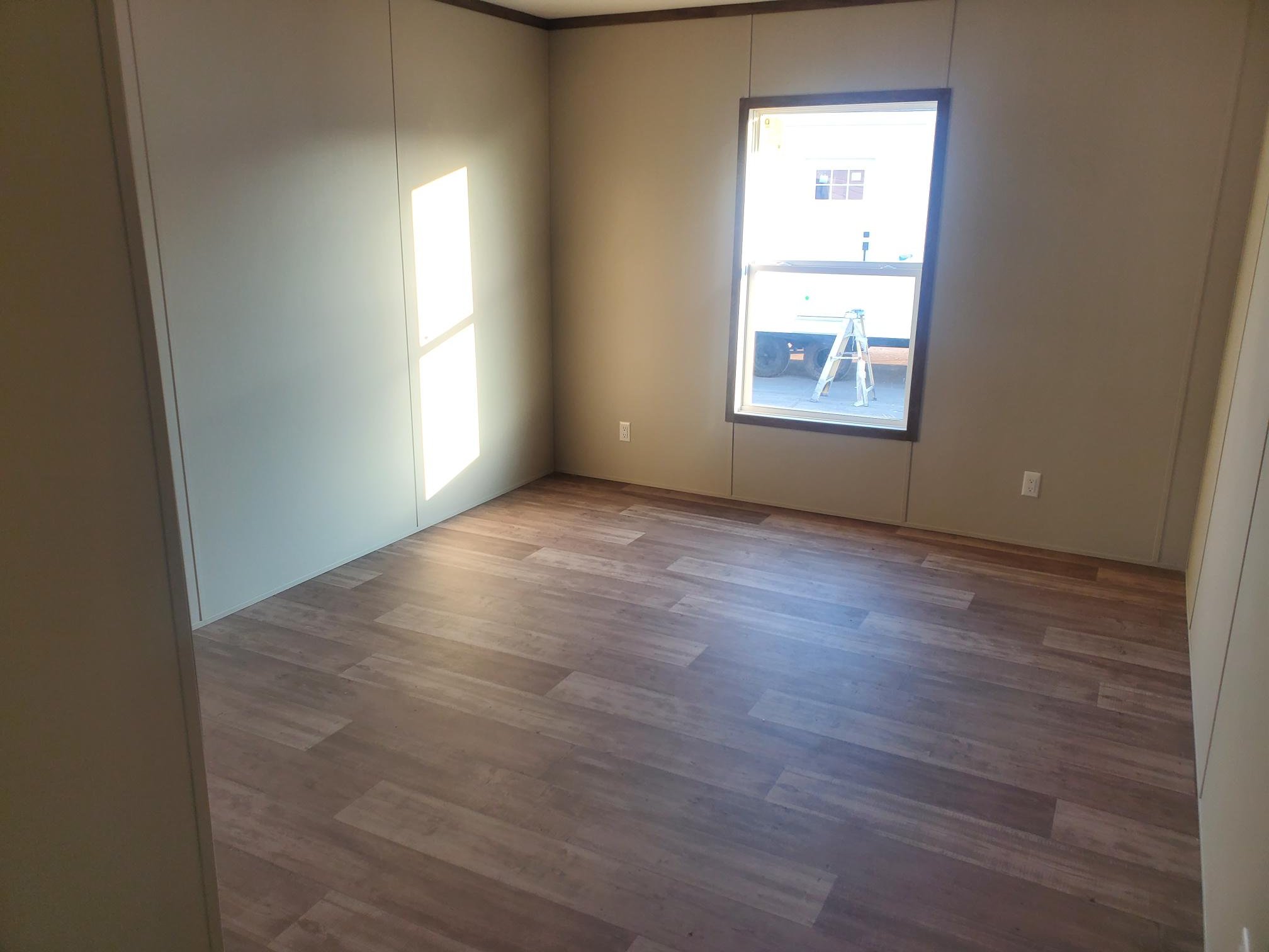 Guest bedroom 2.jpg