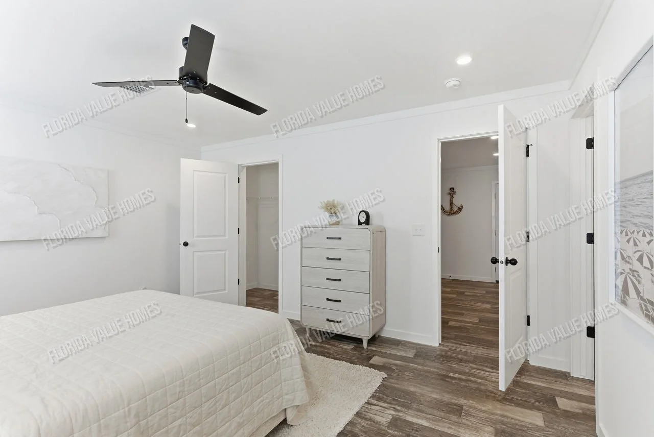 239-key-largo-2854h32g01-primary-bedroom2.jpg