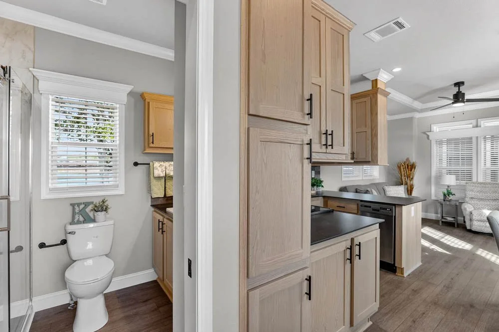 Kettner-239-palm-bay-2621c-bath-4.jpg