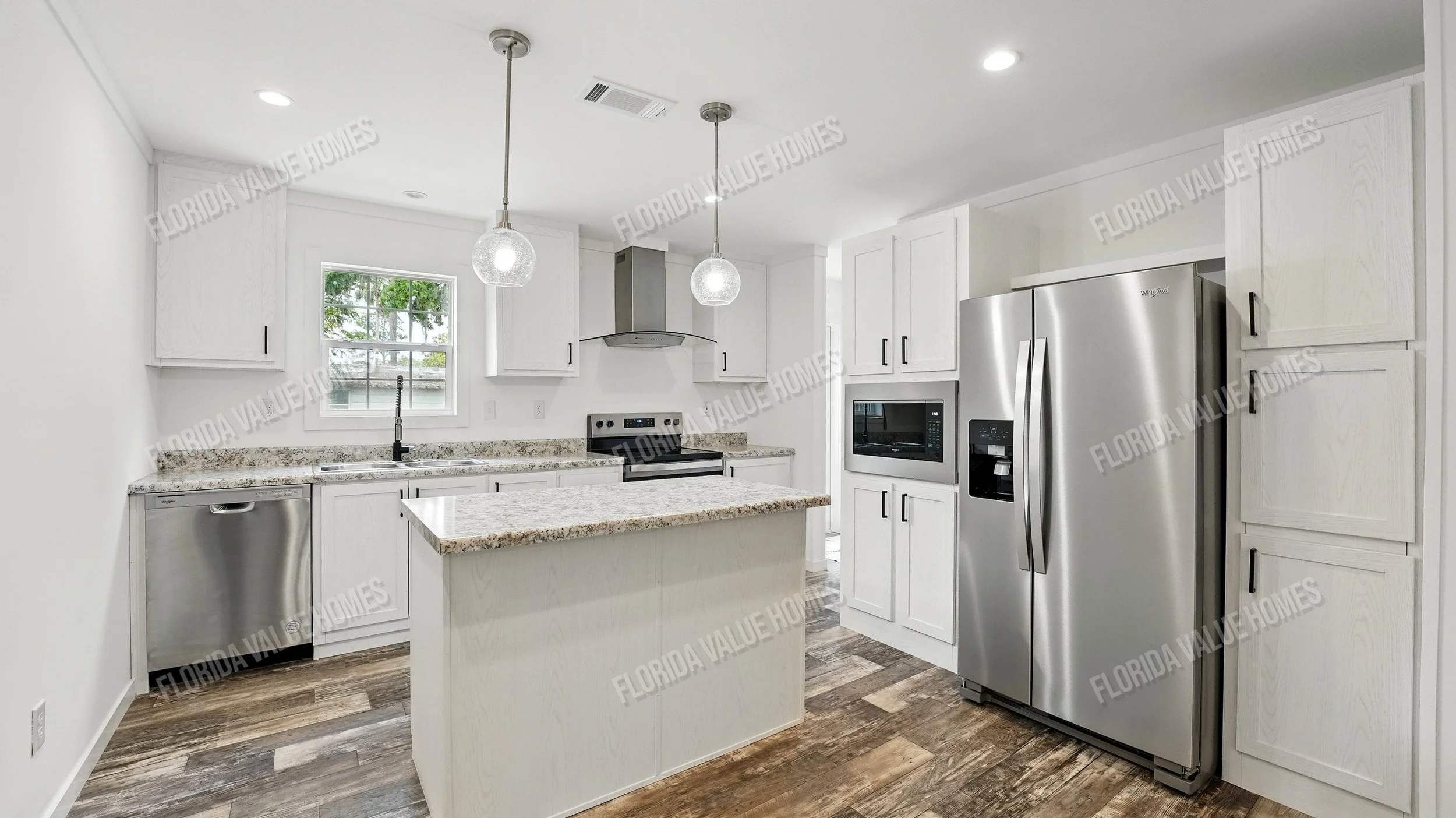 10-Kitchen.jpg