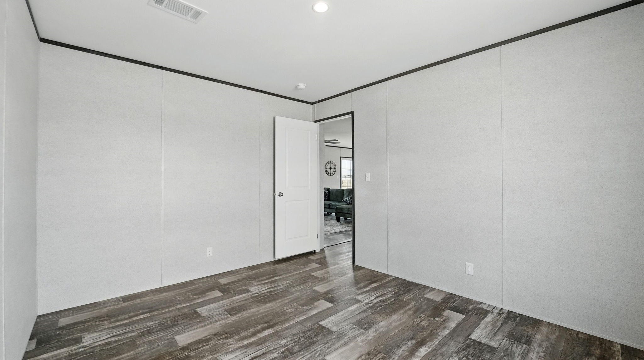 25-web-or-mls-Photo_010.jpg