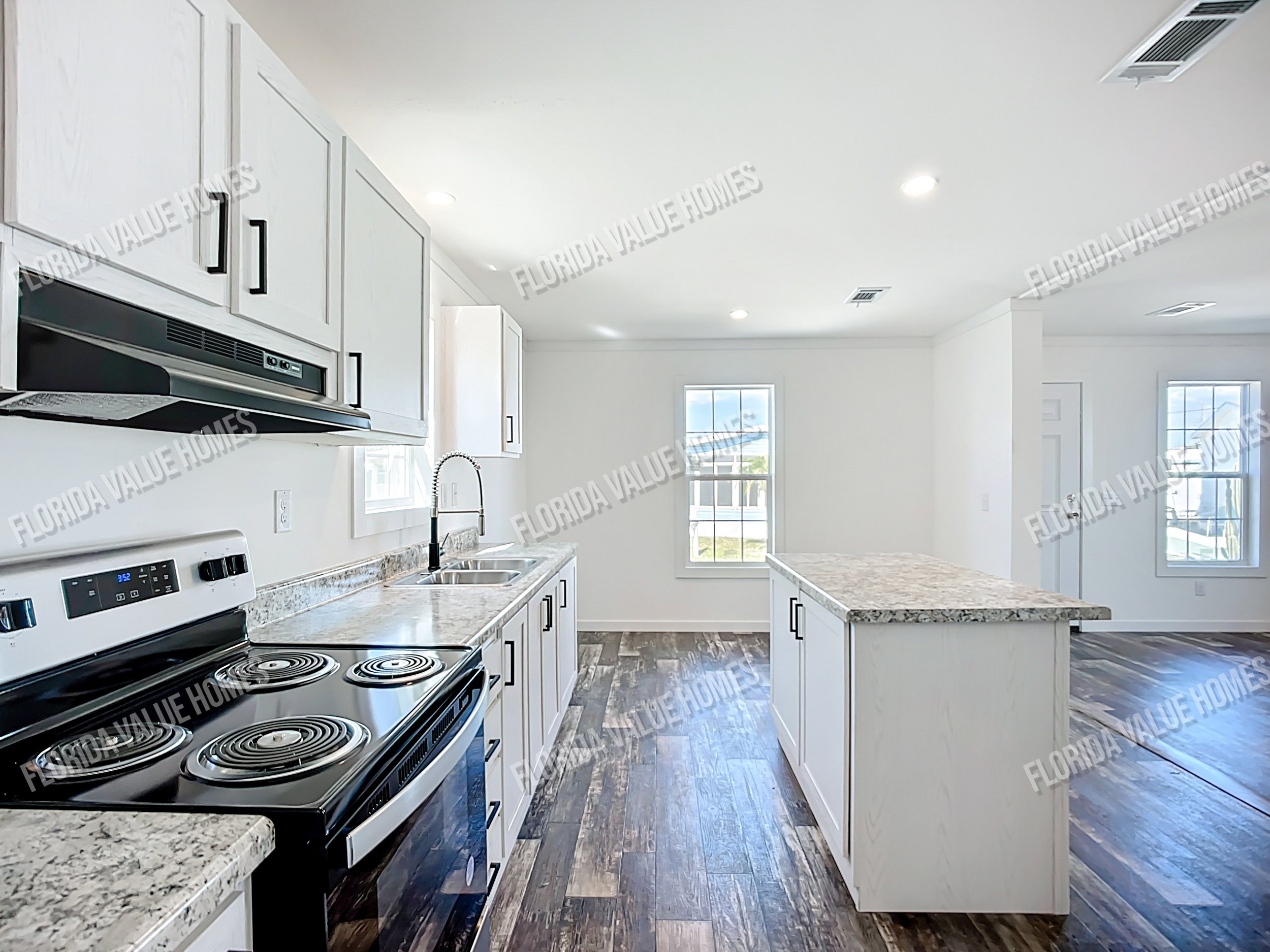 4117 10th Street Court E-26.jpg