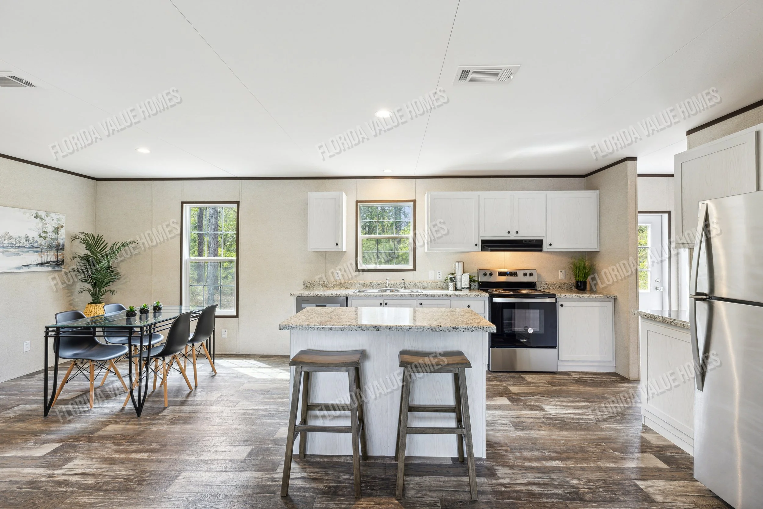 Prime 2856H32P01 Kitchen (3).jpg