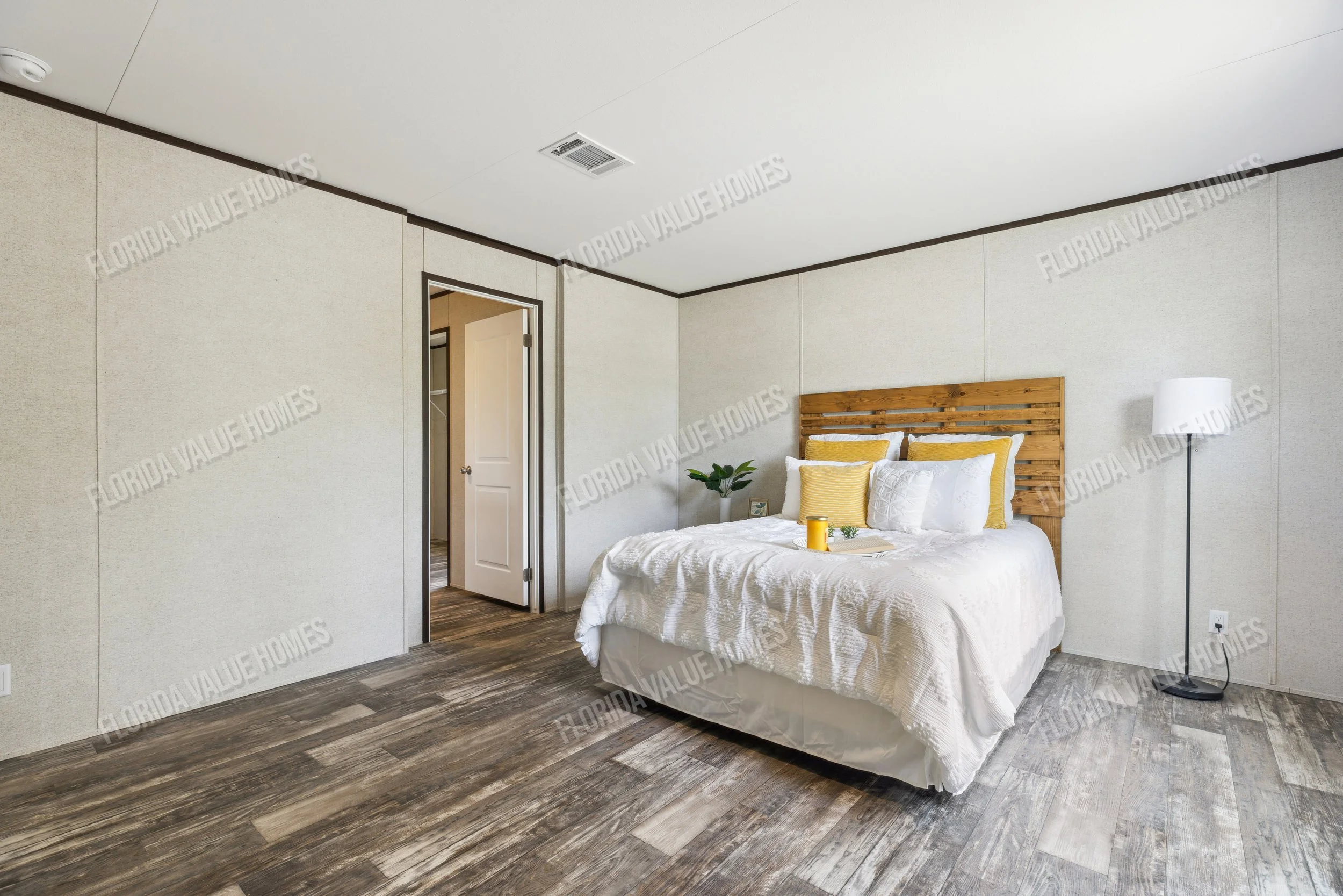 Prime 2856H32P01 Primary Bedroom (2).jpg