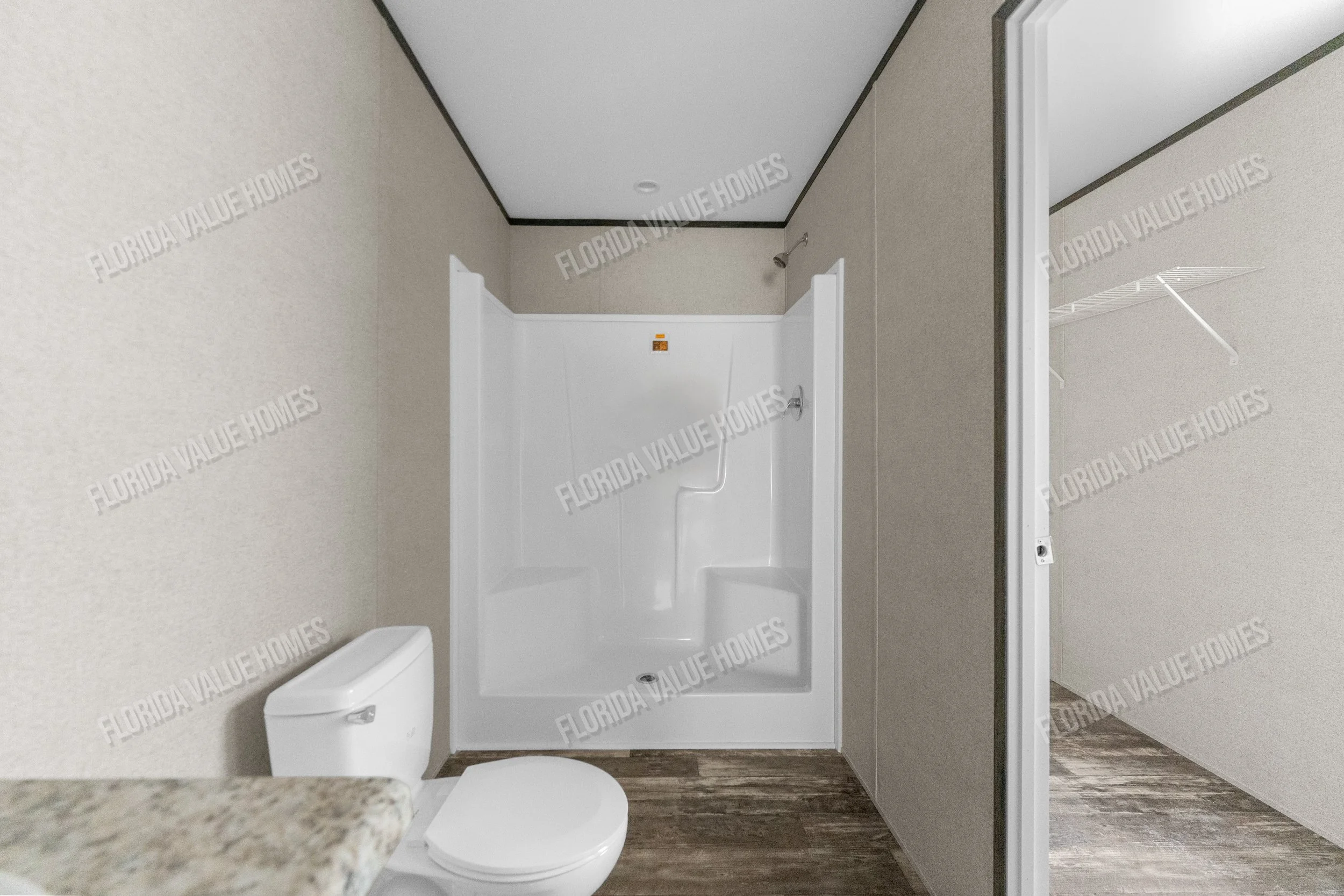 18-Master Bathroom.jpg
