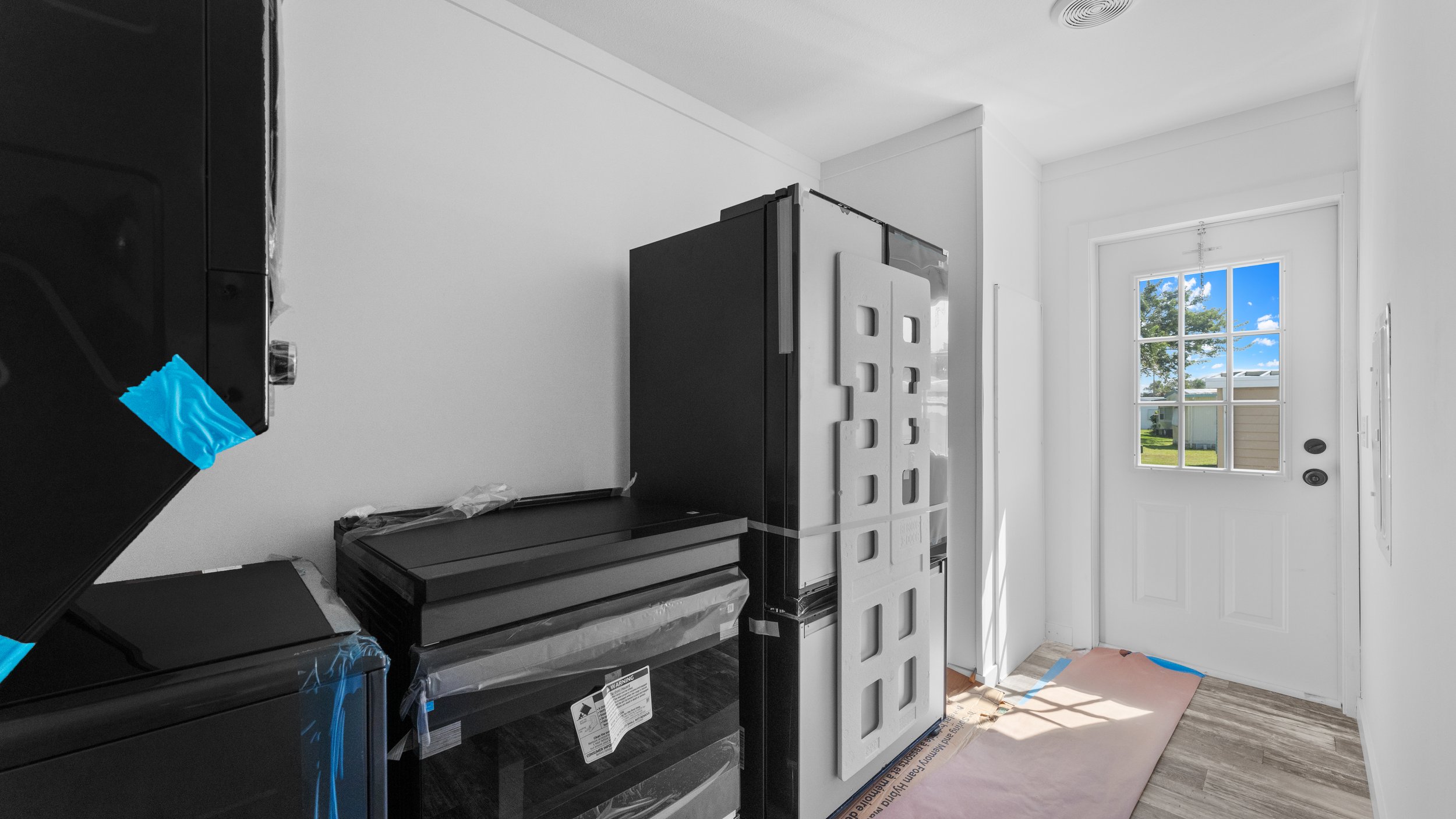 21-Back Entry.jpg