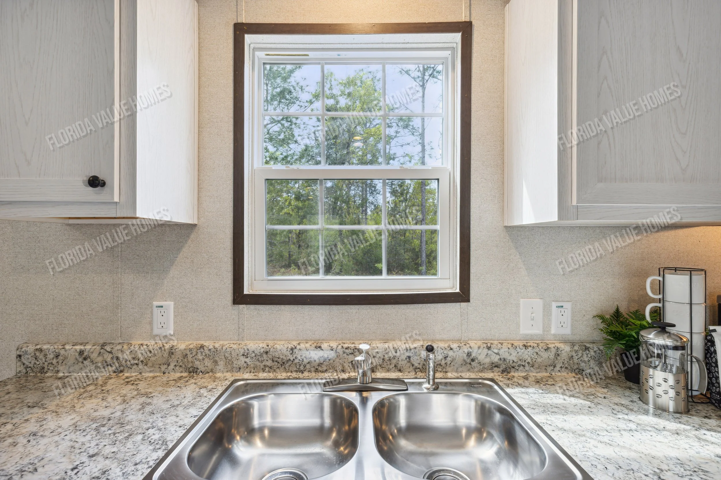 Prime 2856H32P01 Kitchen (6).jpg