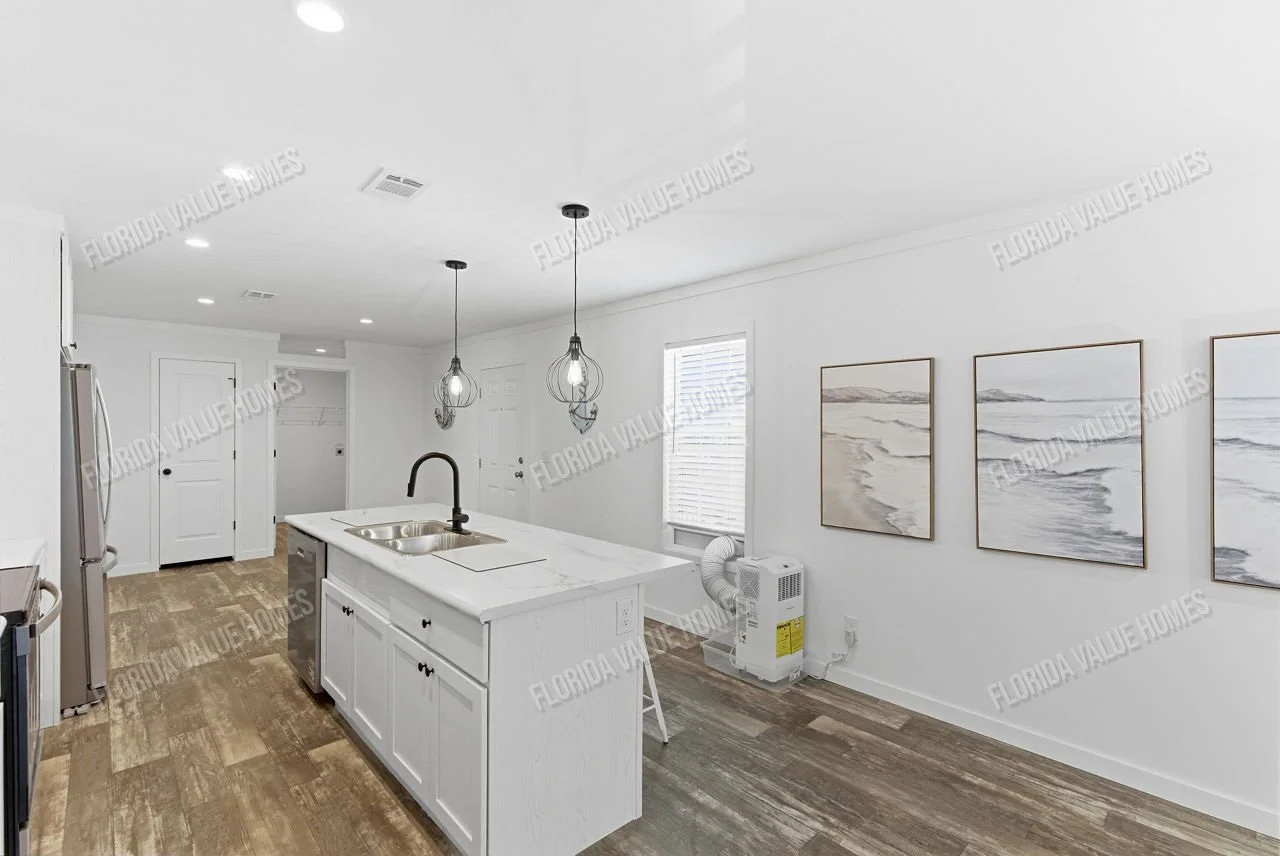 239-key-largo-2854h32g01-kitchen3.jpg