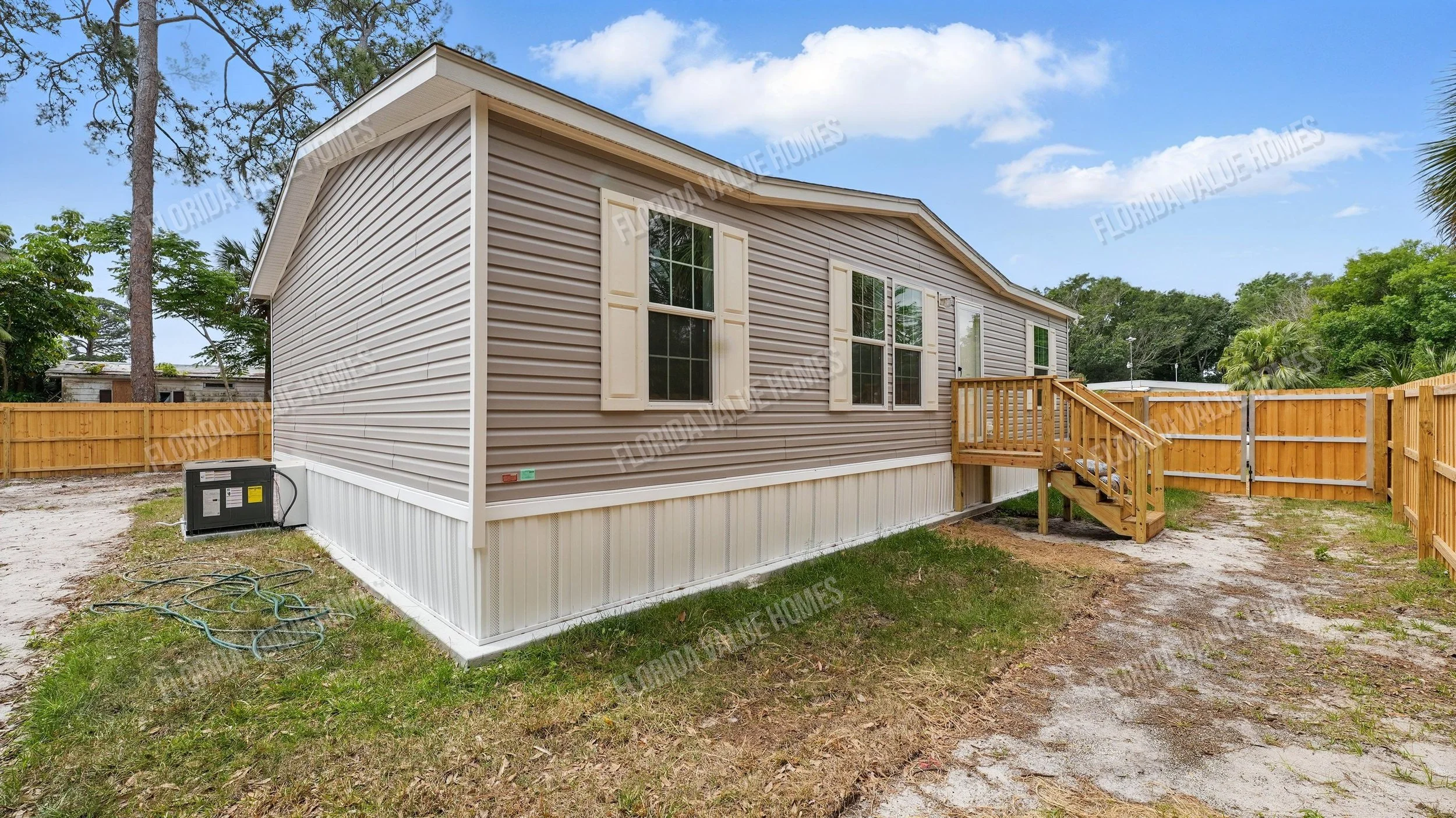 02-Exterior Front.jpg