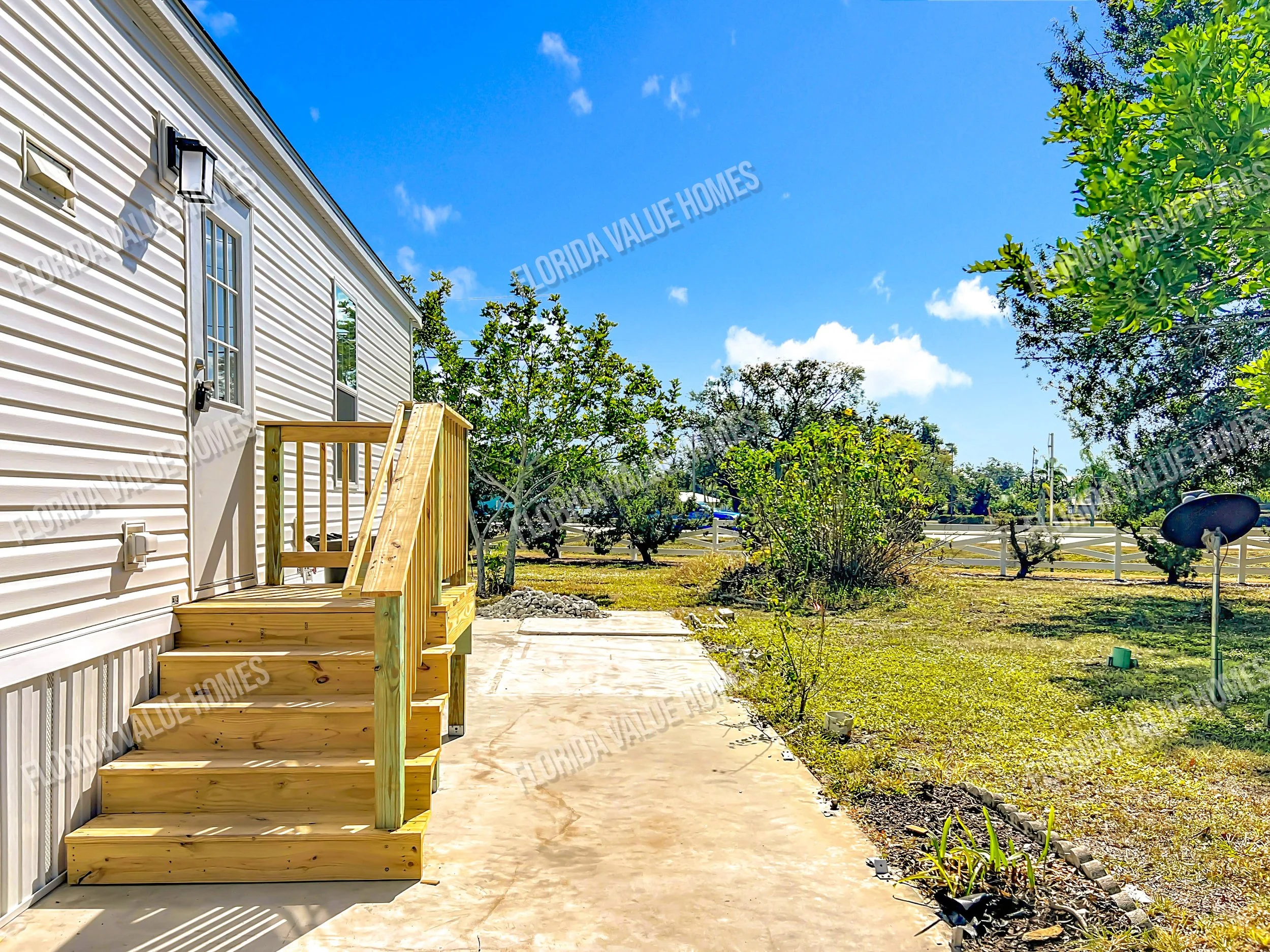 4117 10th Street Court E-40.jpg