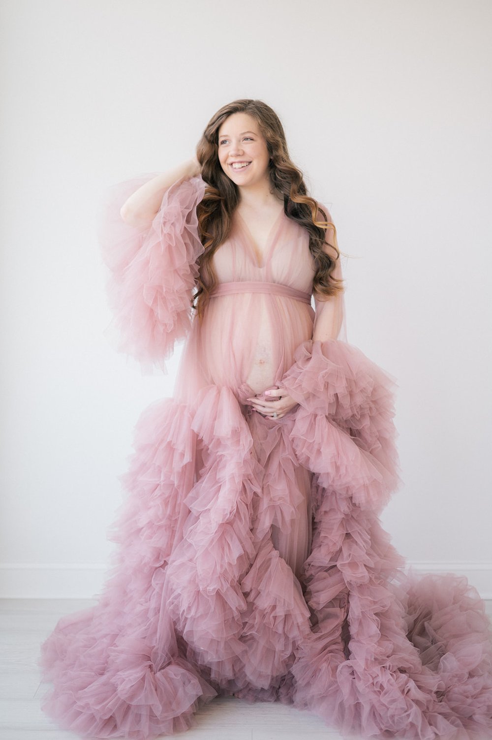 Emma- Maternity - JHP 2021-34.jpg