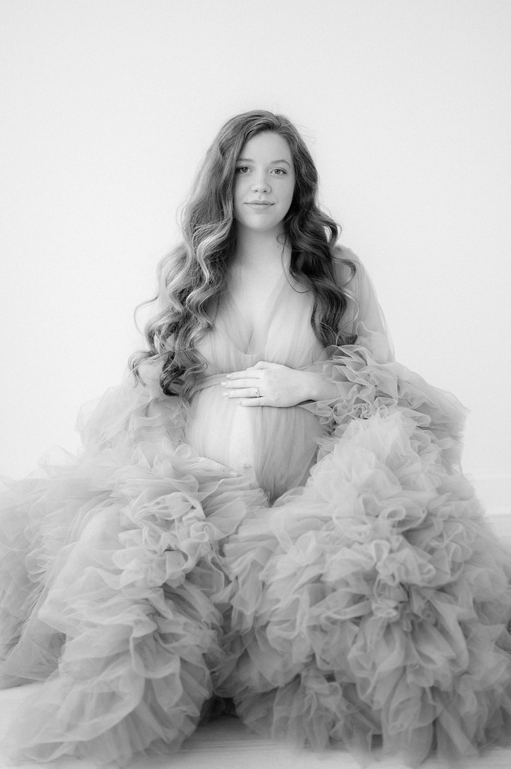 Emma- Maternity - JHP 2021-36.jpg