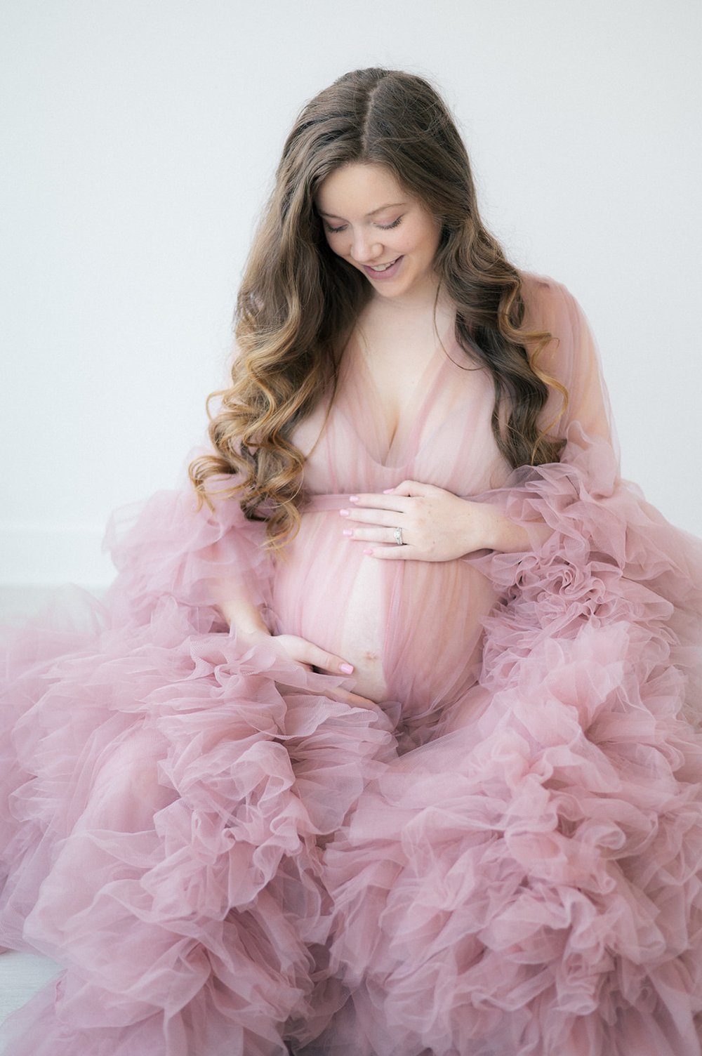 Emma- Maternity - JHP 2021-38.jpg