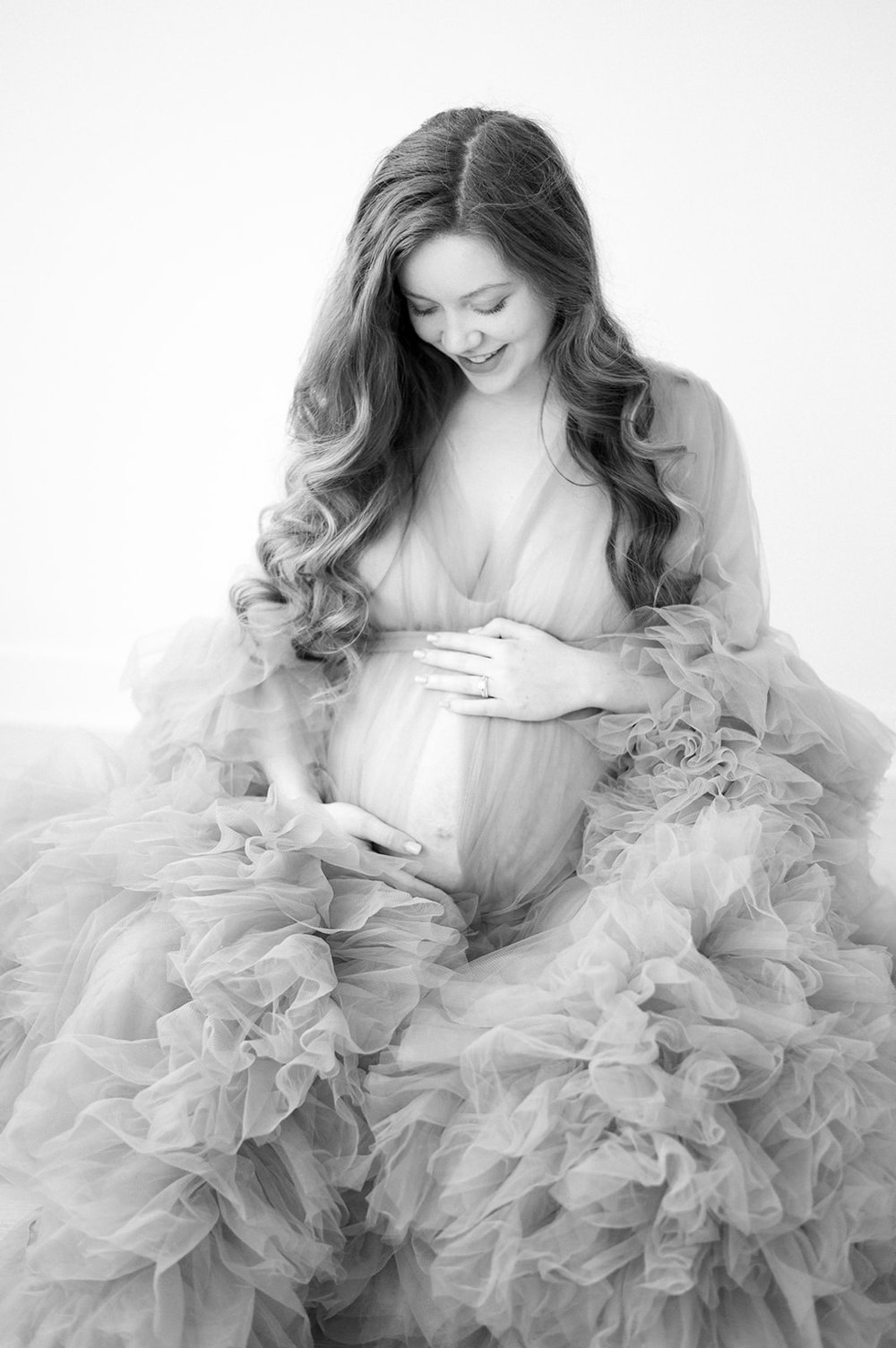 Emma- Maternity - JHP 2021-39.jpg
