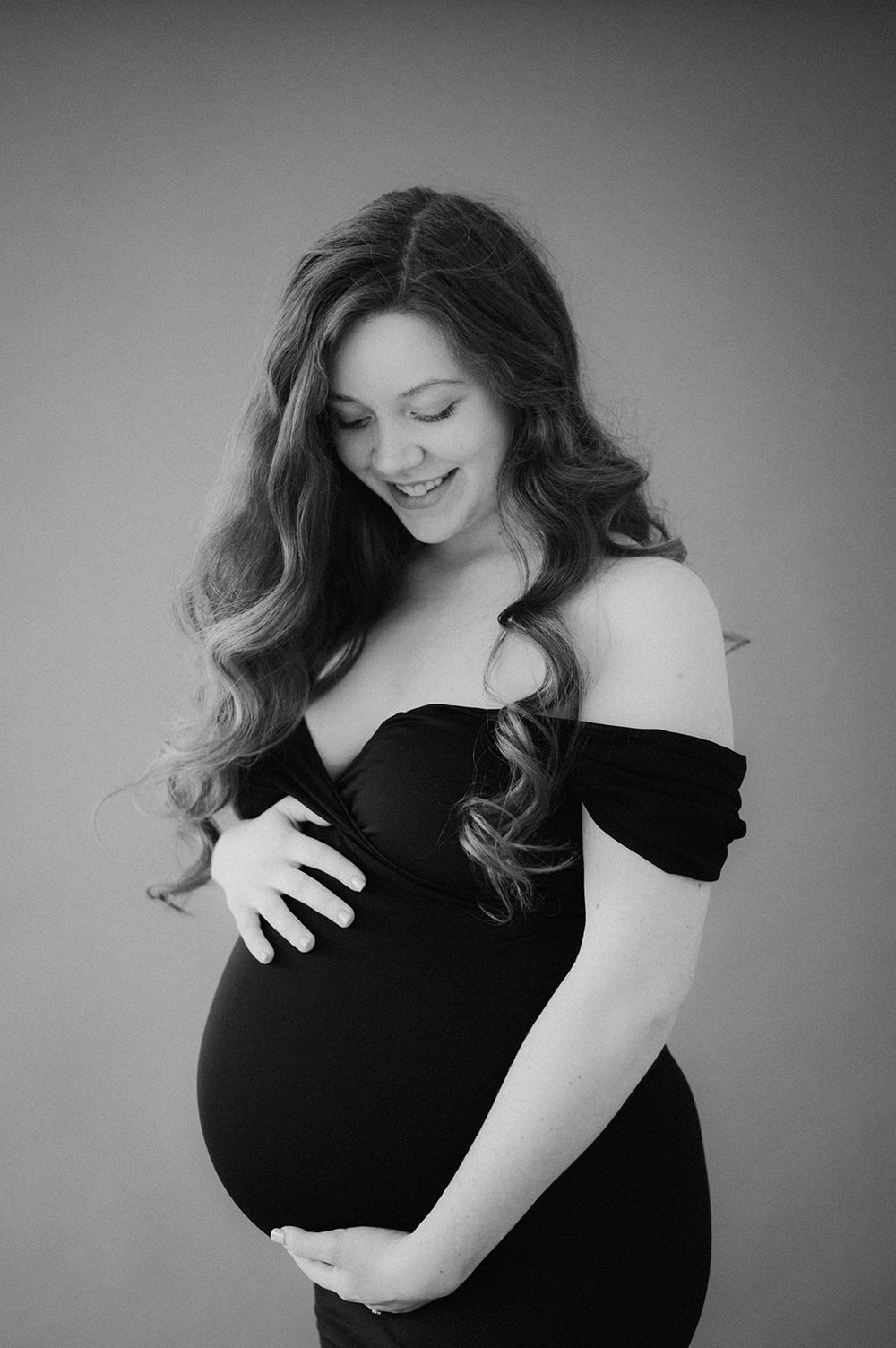 Emma- Maternity - JHP 2021-45.jpg